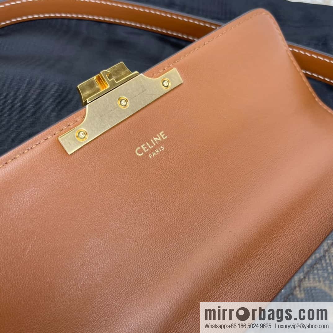 CELINE CUIR TRIOMPHE logo printed bovine leather (fabric) shoulder backpack 194142