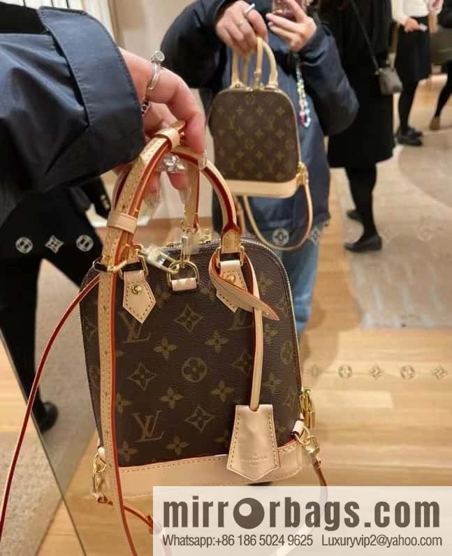 LV M47132 ALMA backpack