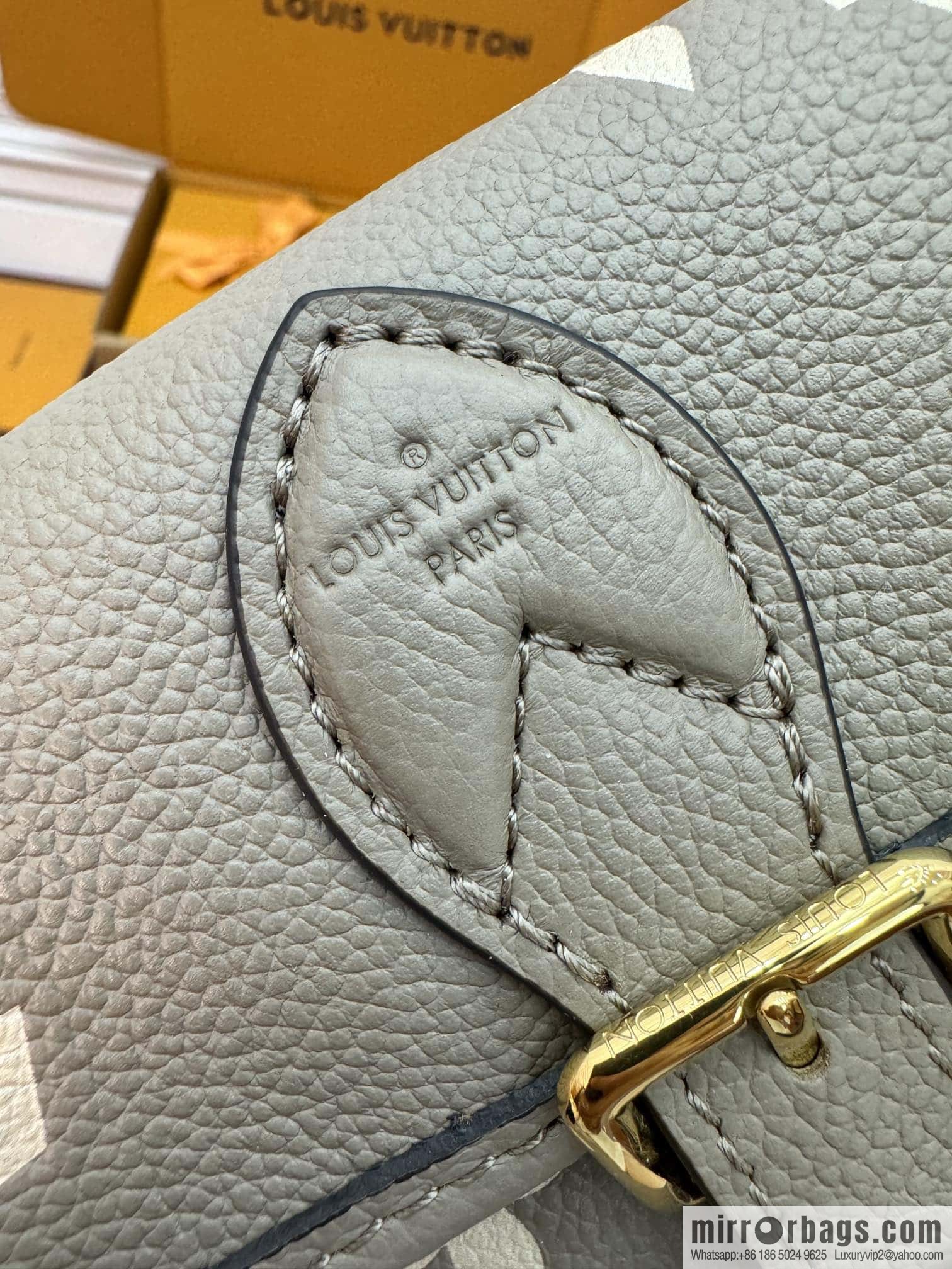 LV M83300 NANO DIANE BAG