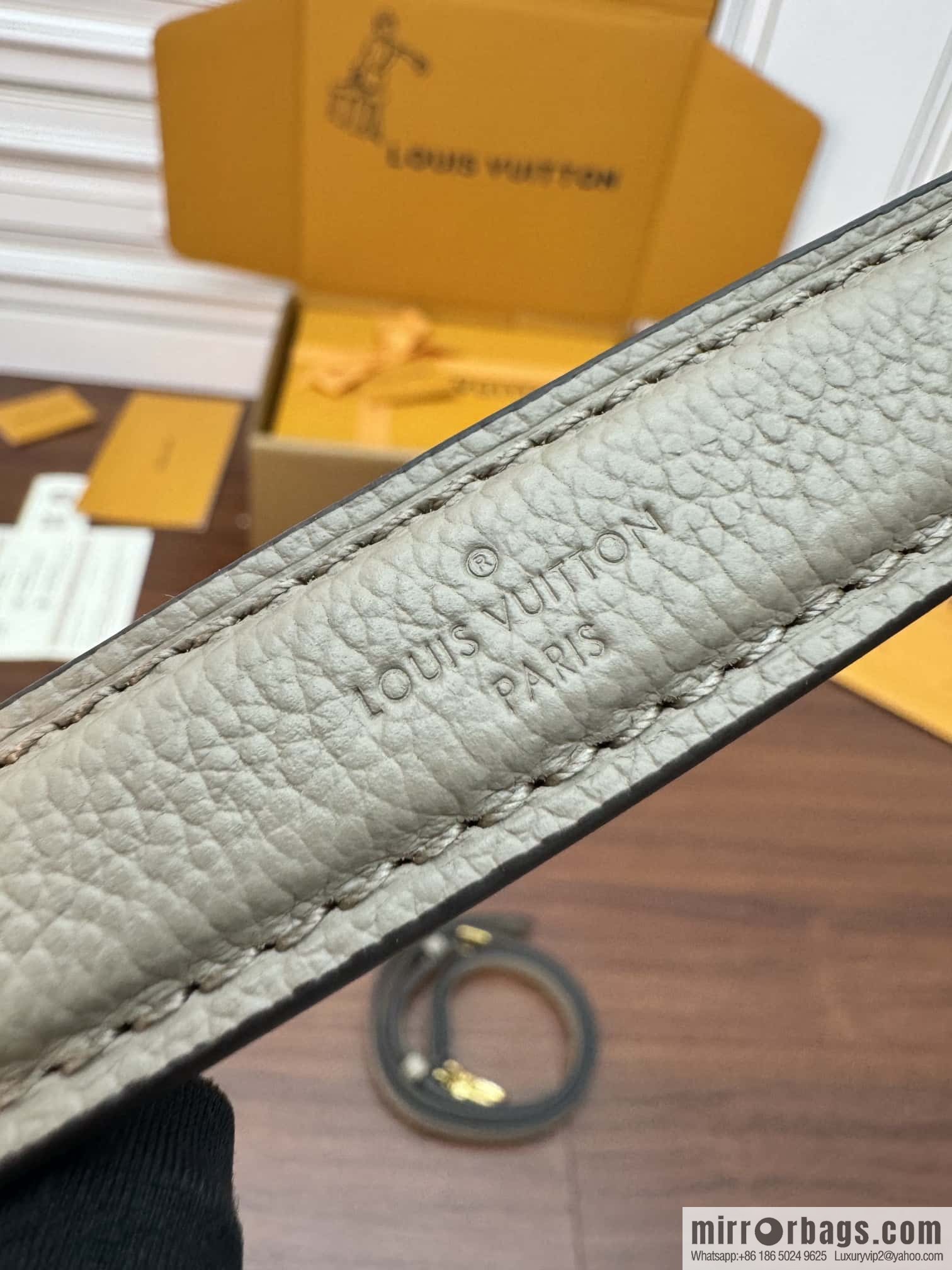 LV M83300 NANO DIANE BAG