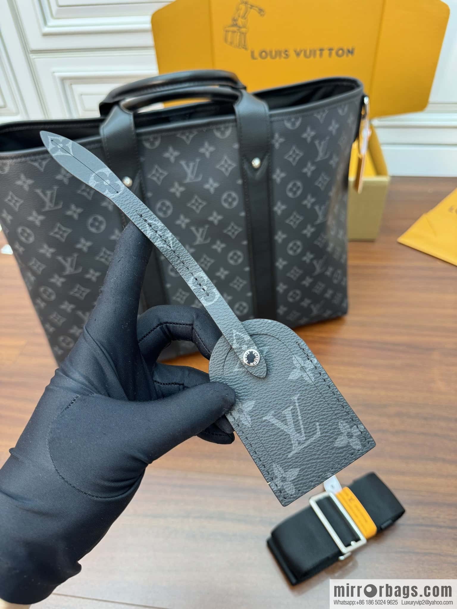 LV M30937 WEEKEND TOTE NM handbag