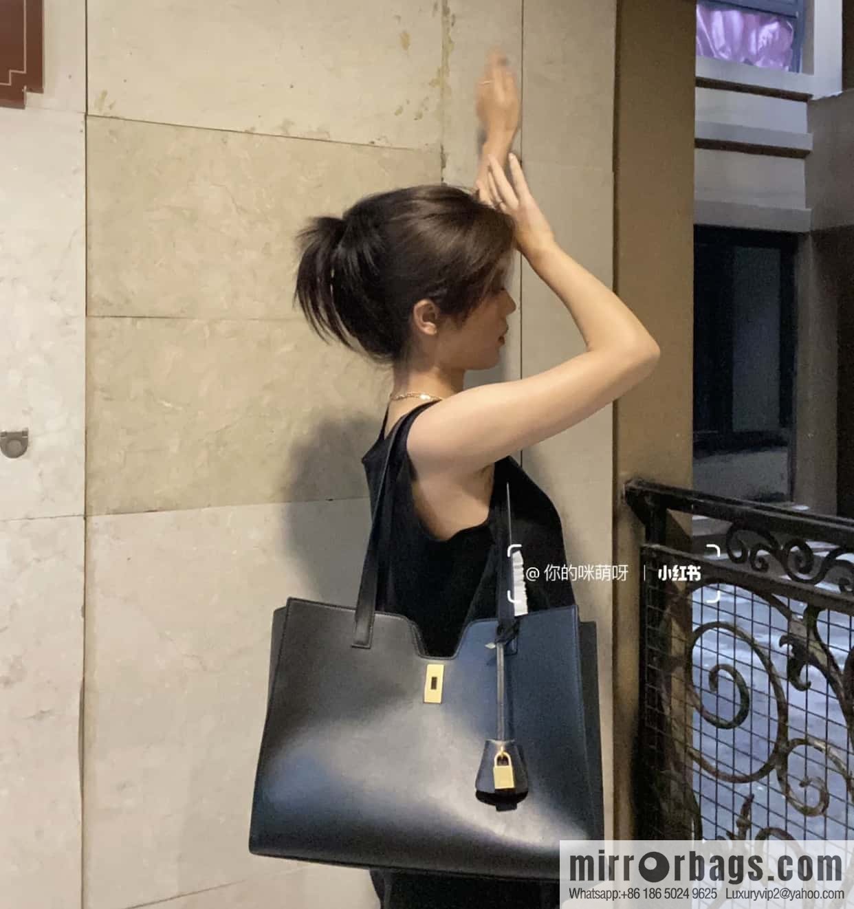 CELINE CABAS 16 smooth cow leather (fabric) handbag 112583
