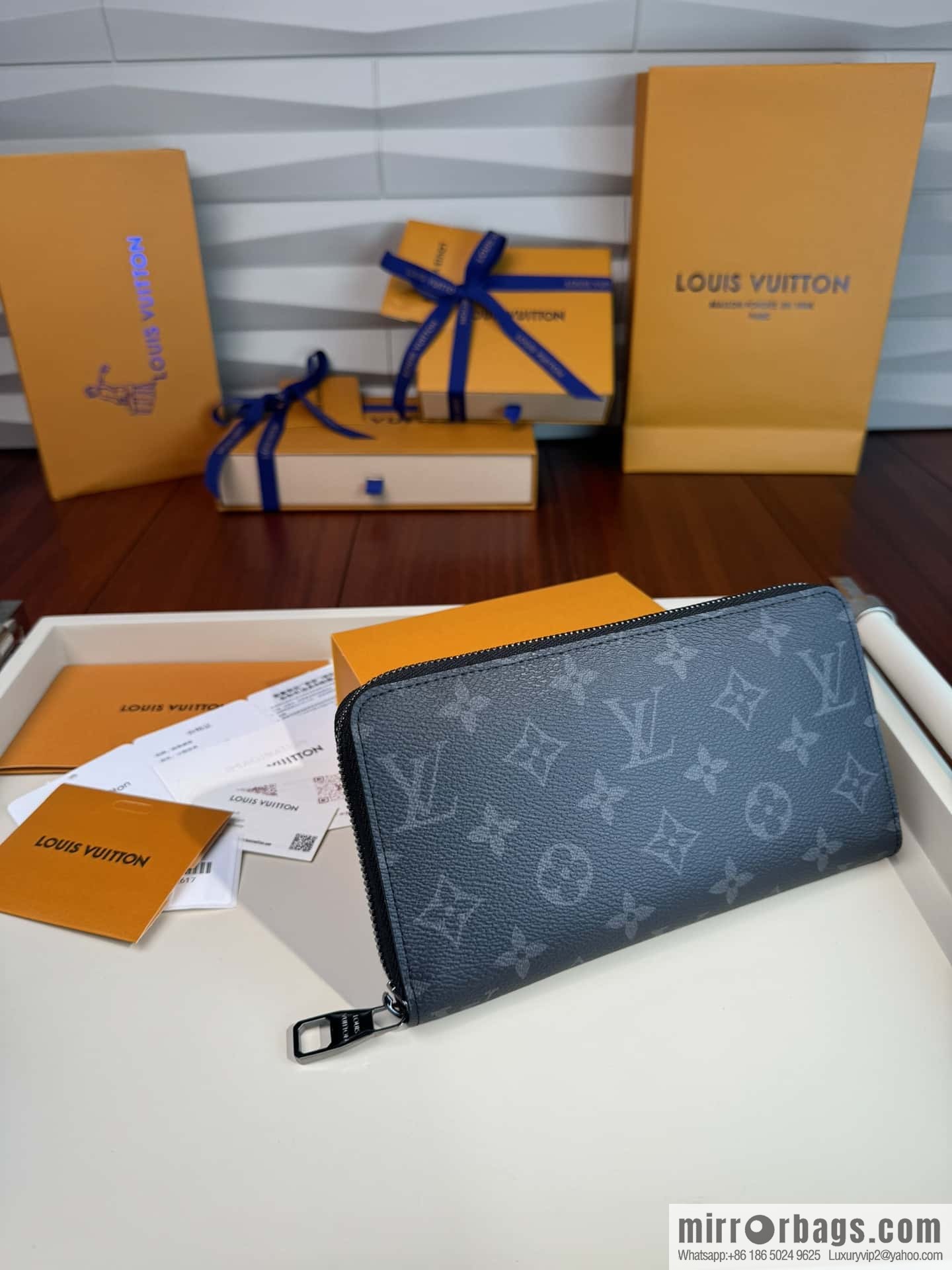 LV Zippy Wallet M42617 Premium