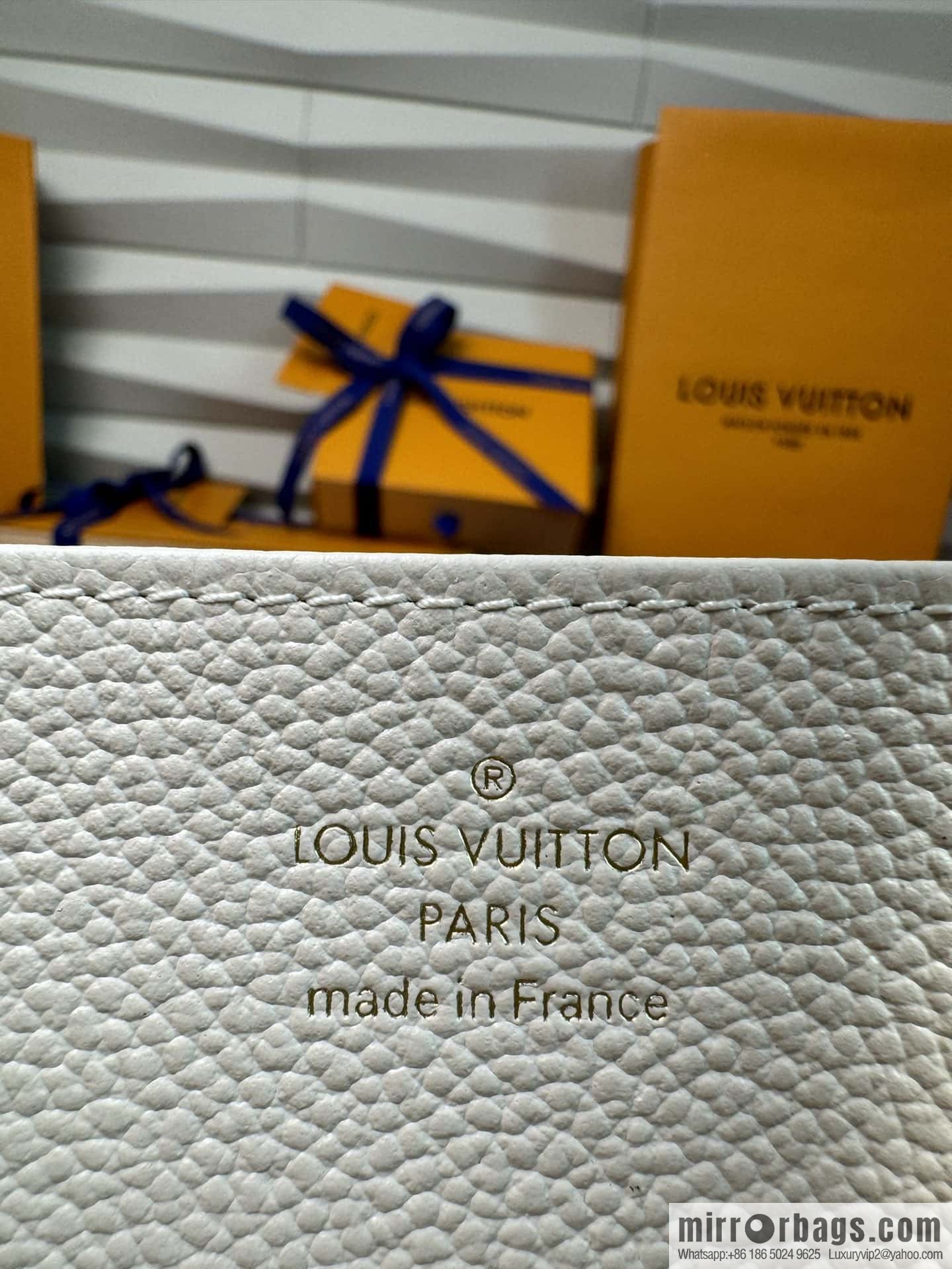LV Zippy Wallet M83505 Premium