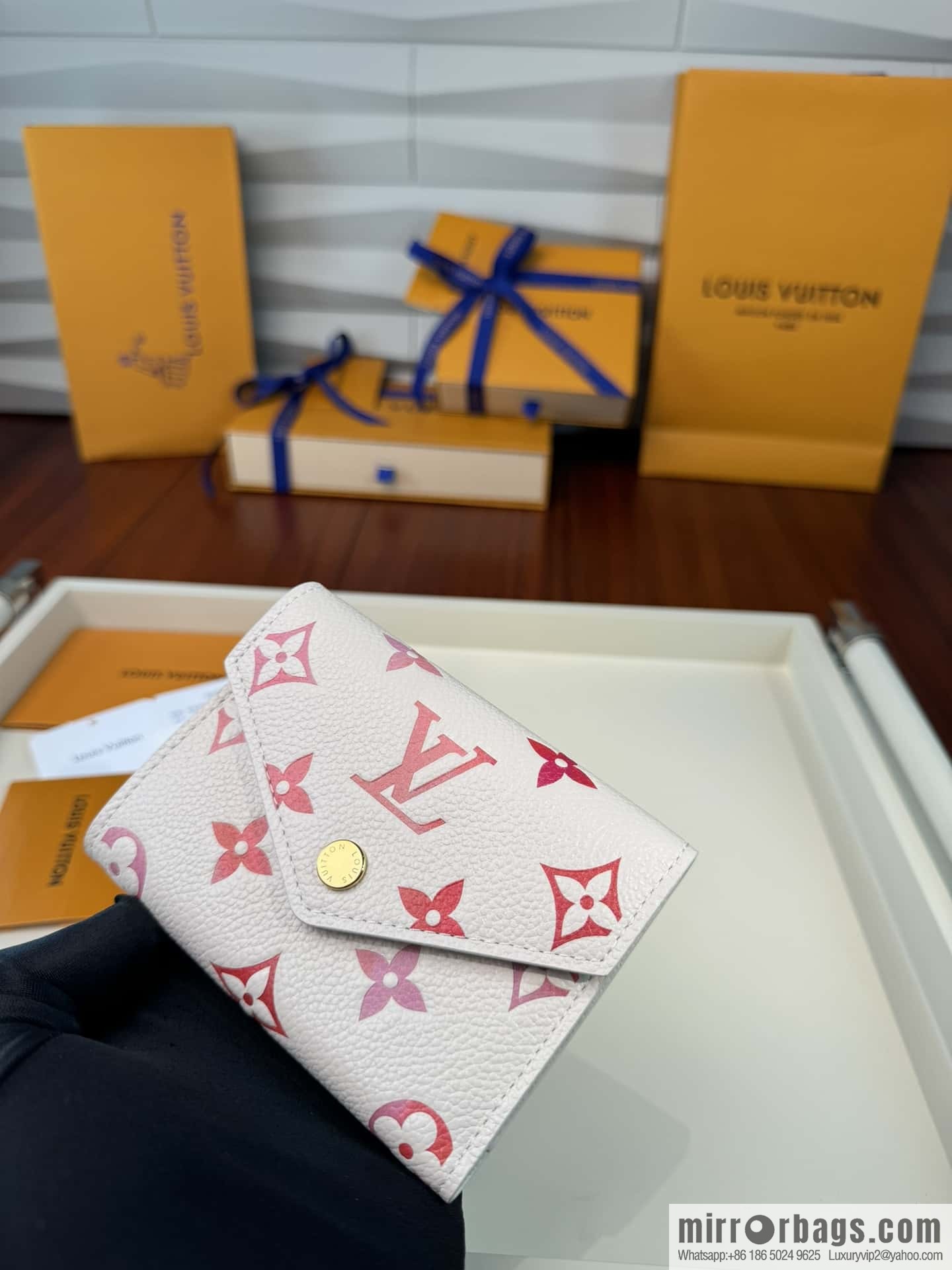 LV Victoria wallet M83507 Premium