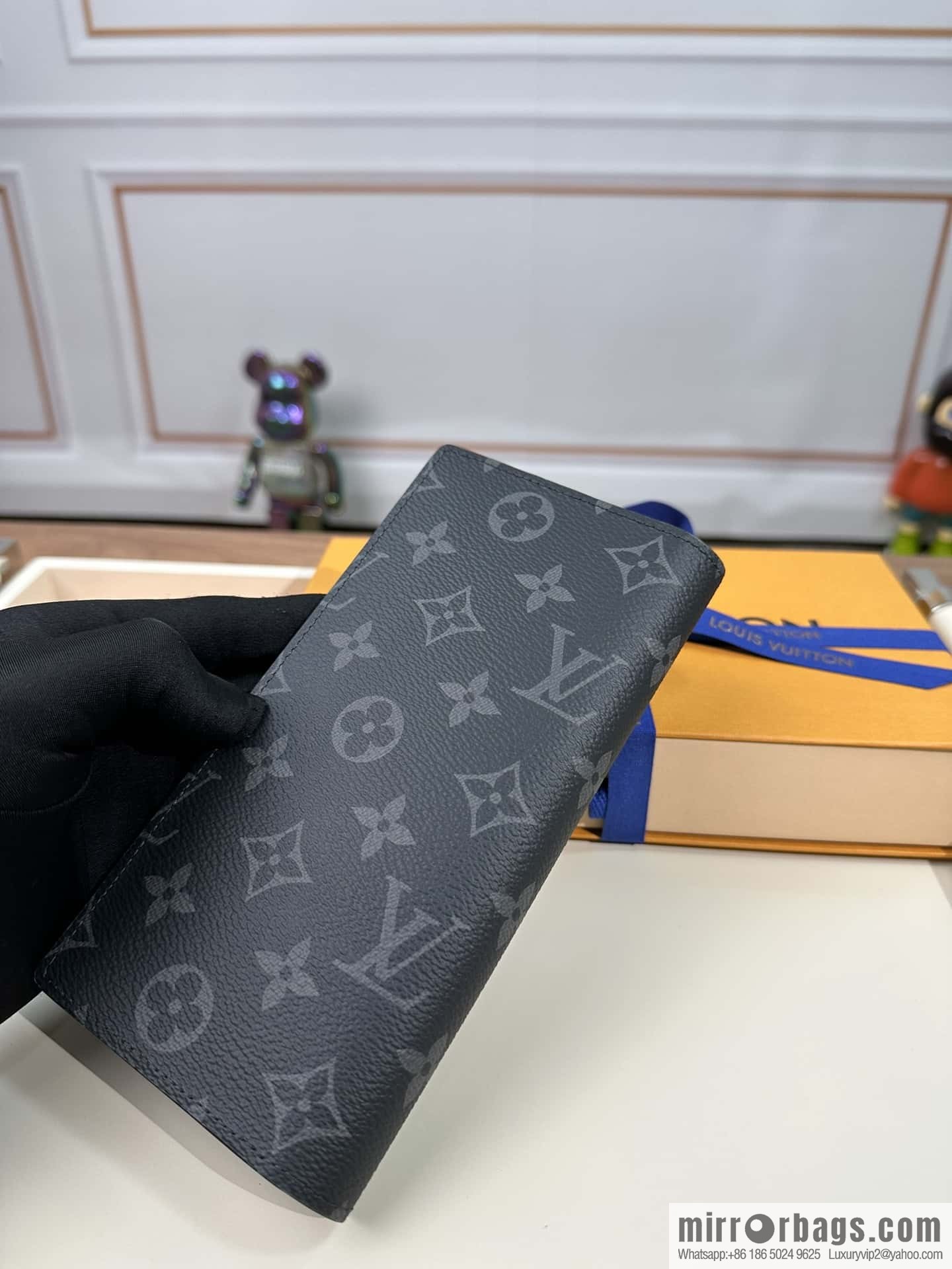 LV Brazza Wallet M61697 Premium