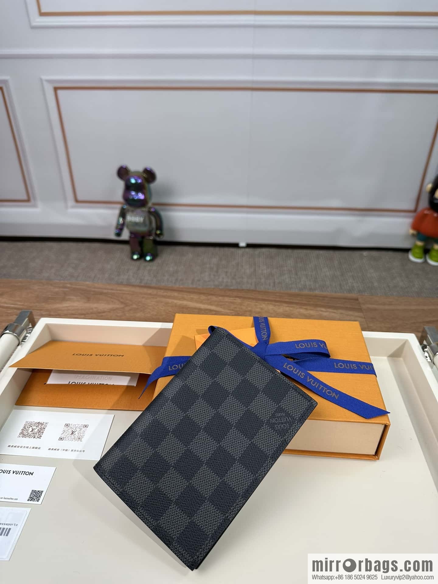 LV Passport Cover N64411 Premium