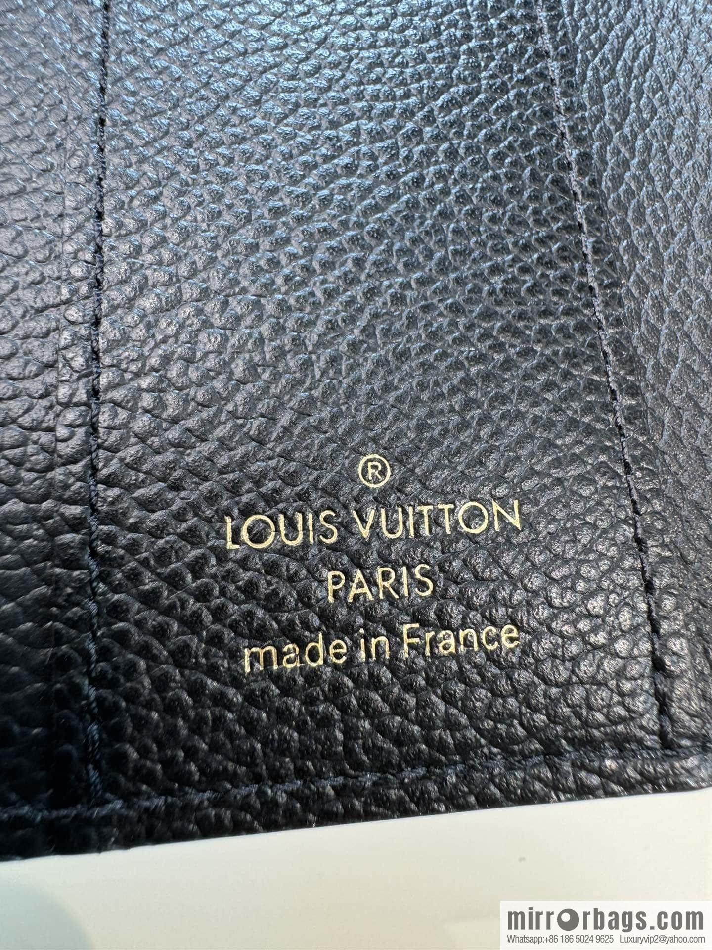 LV Zoé wallet M62935 Premium