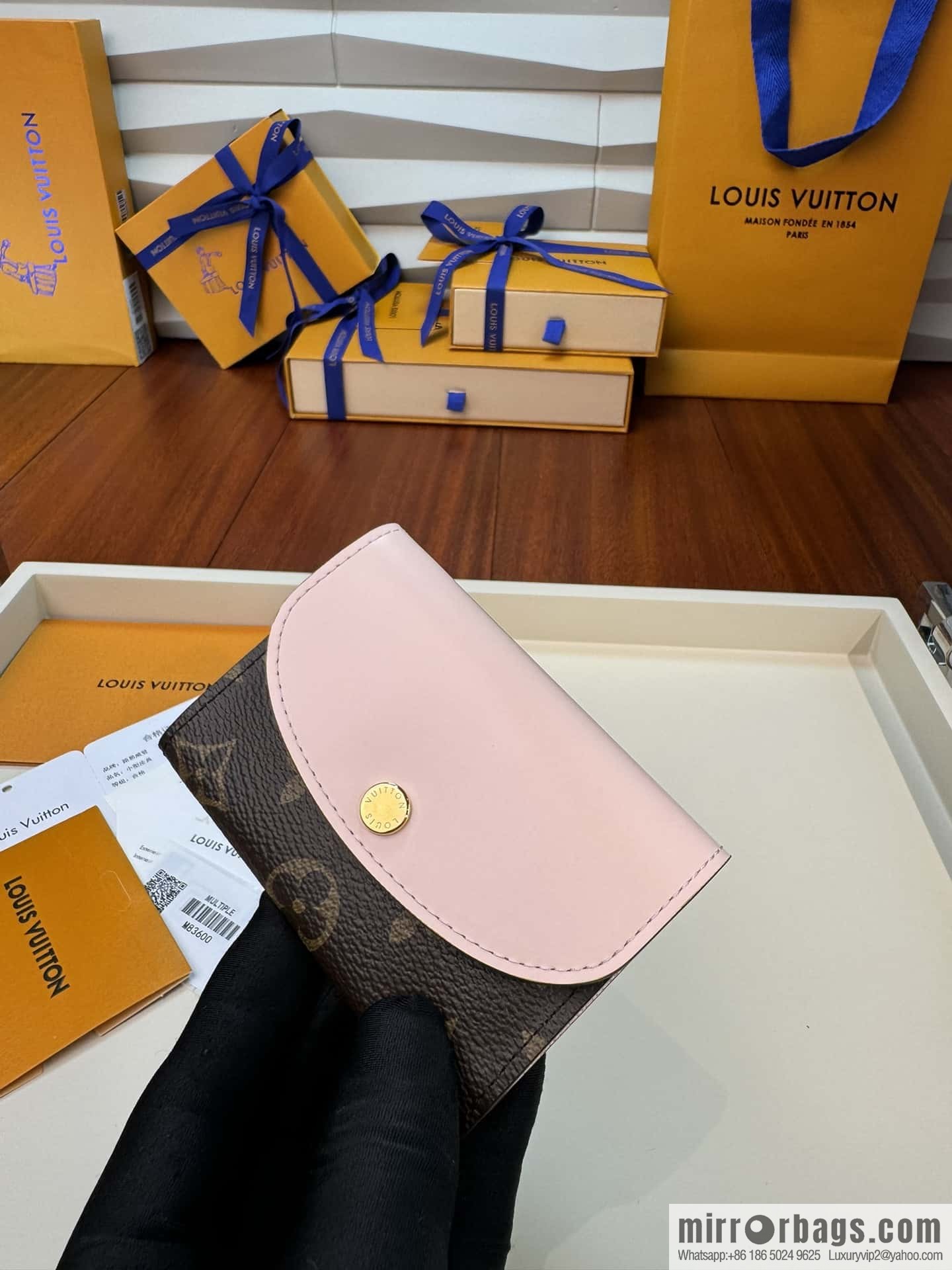 LV Rosalie wallet M83600 Premium