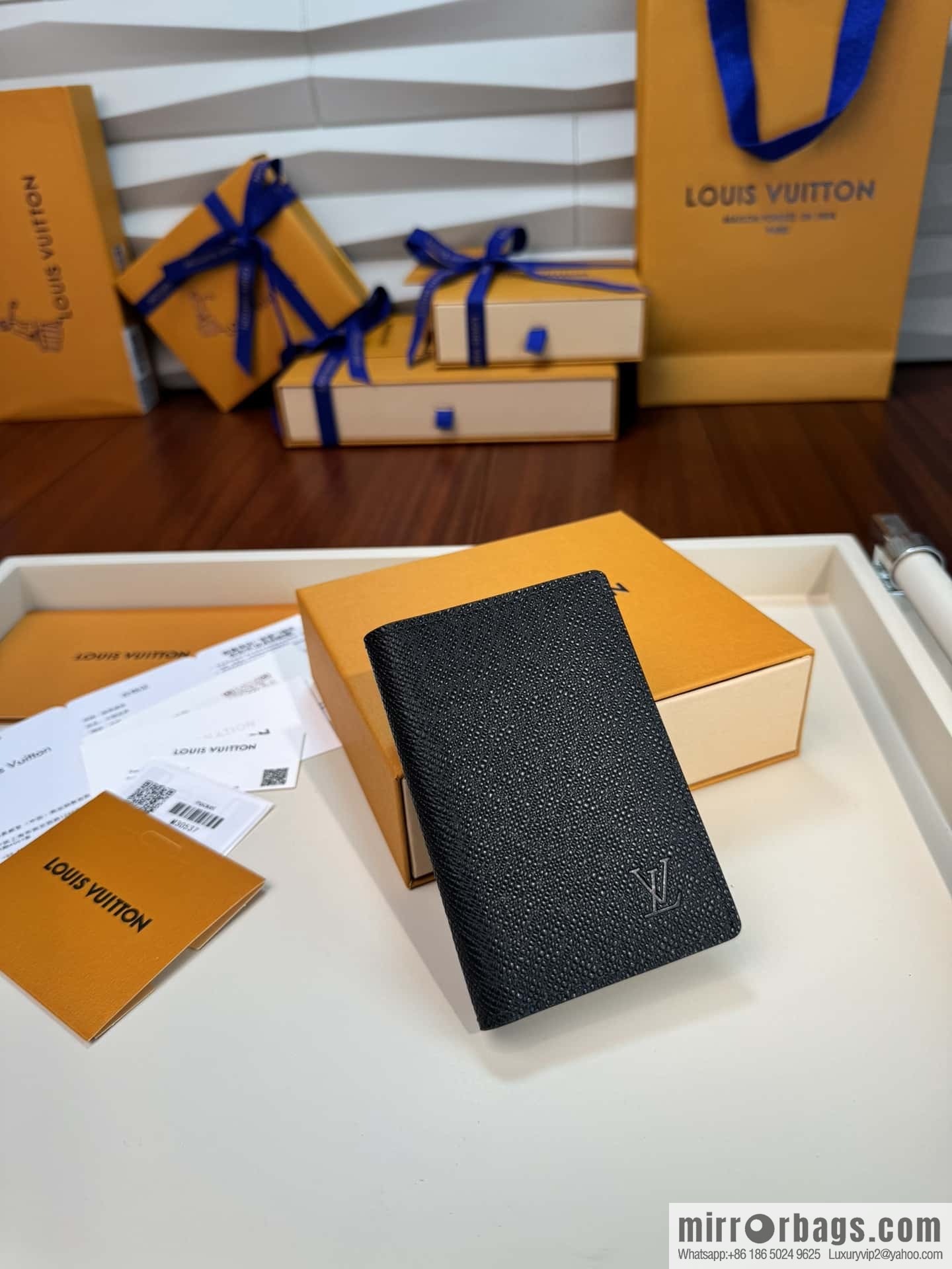 LV Pocket Wallet M30537 Premium