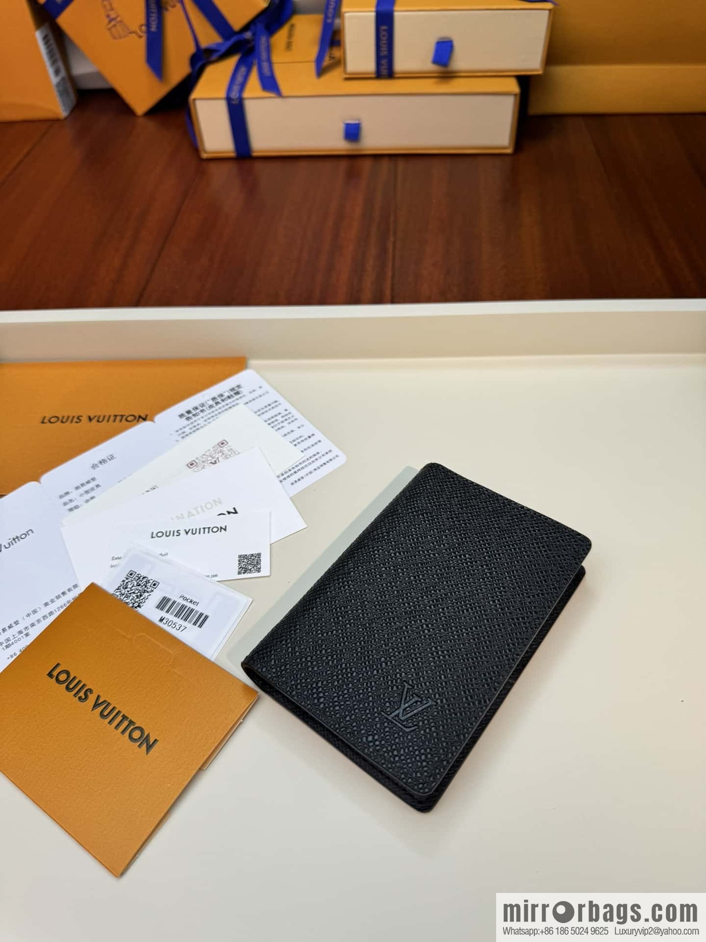 LV Pocket Wallet M30537 Premium