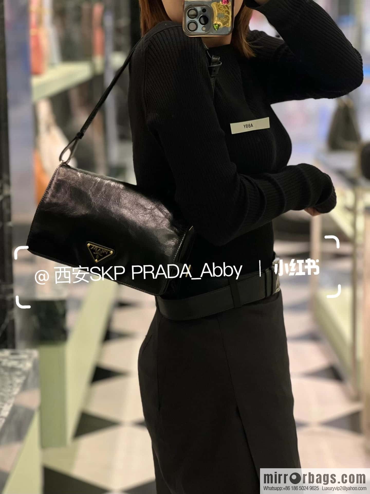 PRADA 🎉 oil wax leather messenger bag 🎉 1BD082