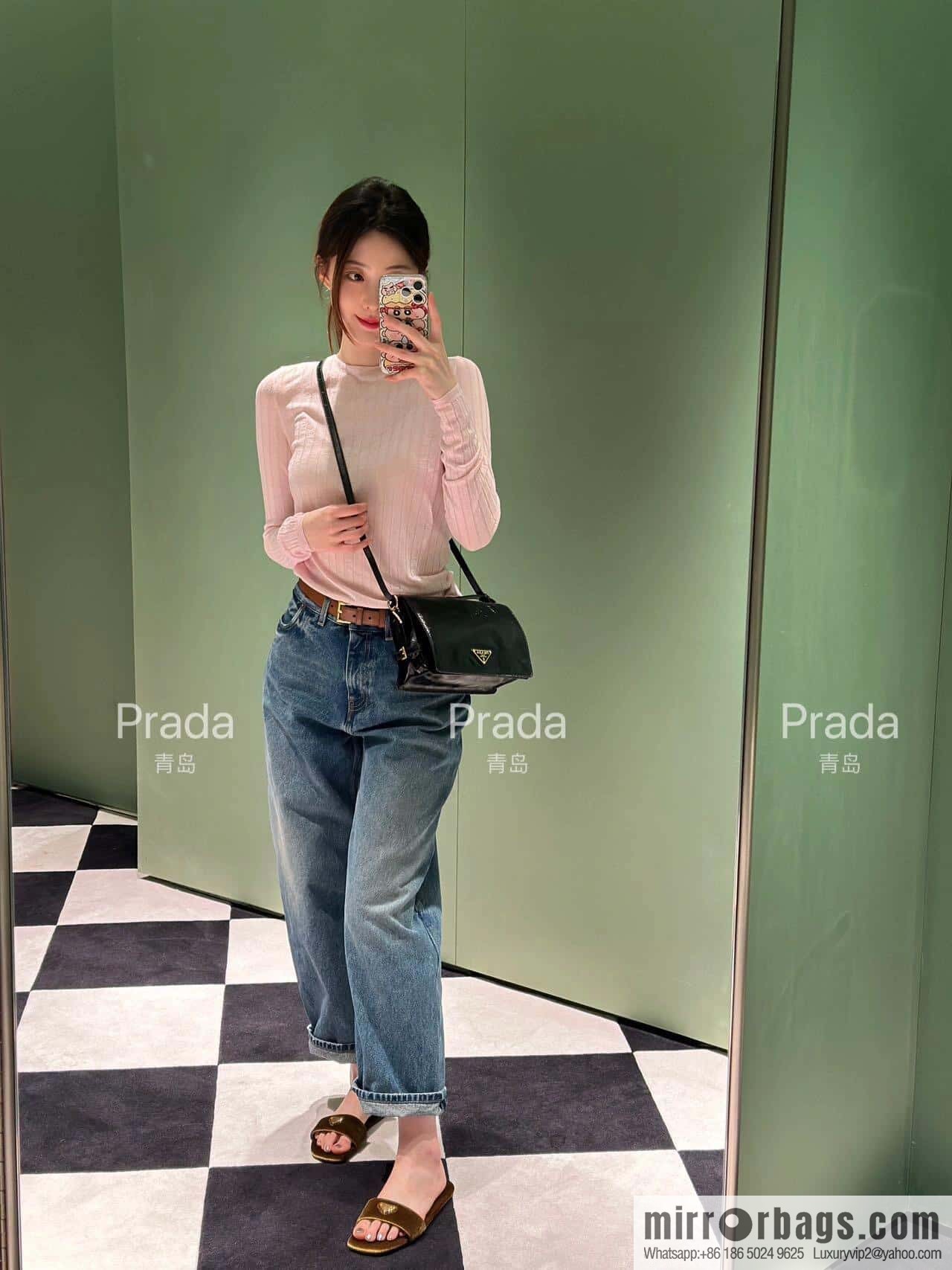PRADA 🎉 oil wax leather messenger bag 🎉 1BD082