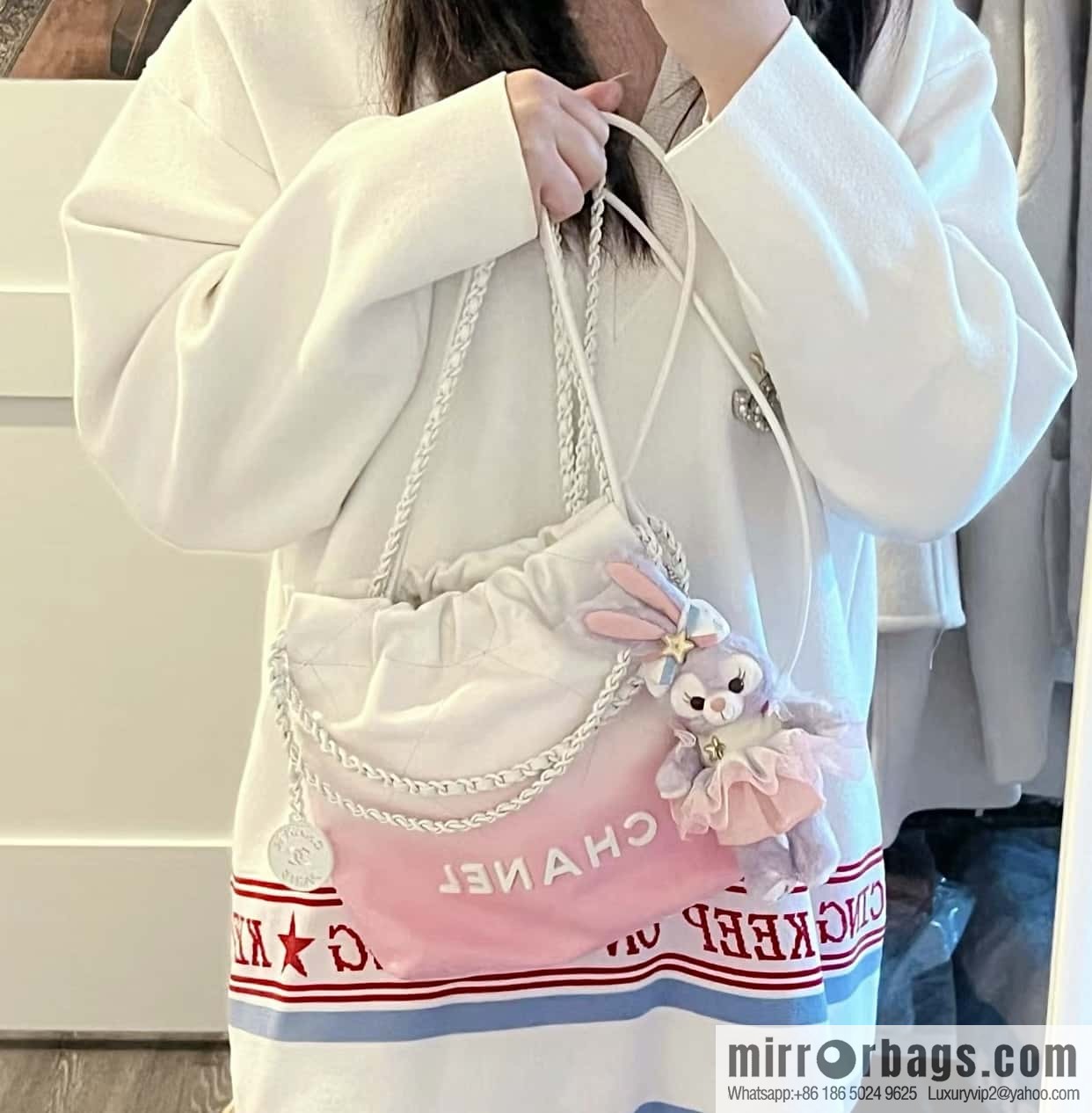 CHANEL 24S spring and summer series, global limited edition gradual change 22 bags AS3980