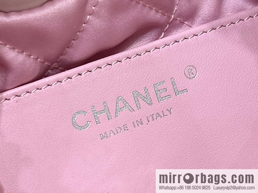 CHANEL 24S spring and summer series, global limited edition gradual change 22 bags AS3980