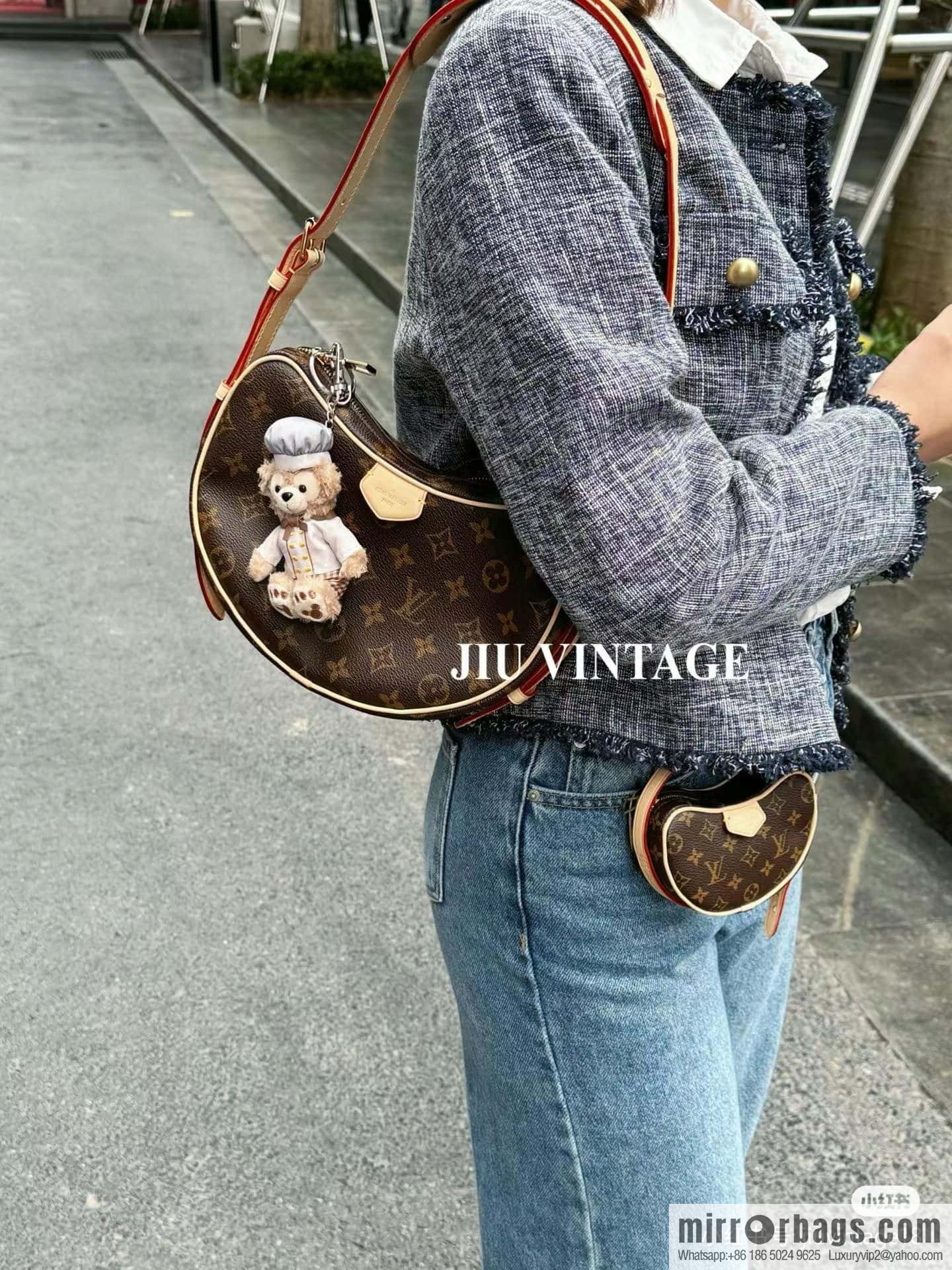 LV M46828 CROISSANT medium handbag
