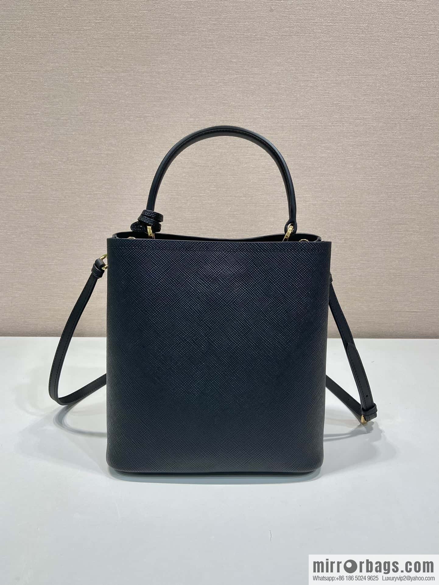 PRADA 🔆 exclusive debut 🔆 1BA212 💋 new color