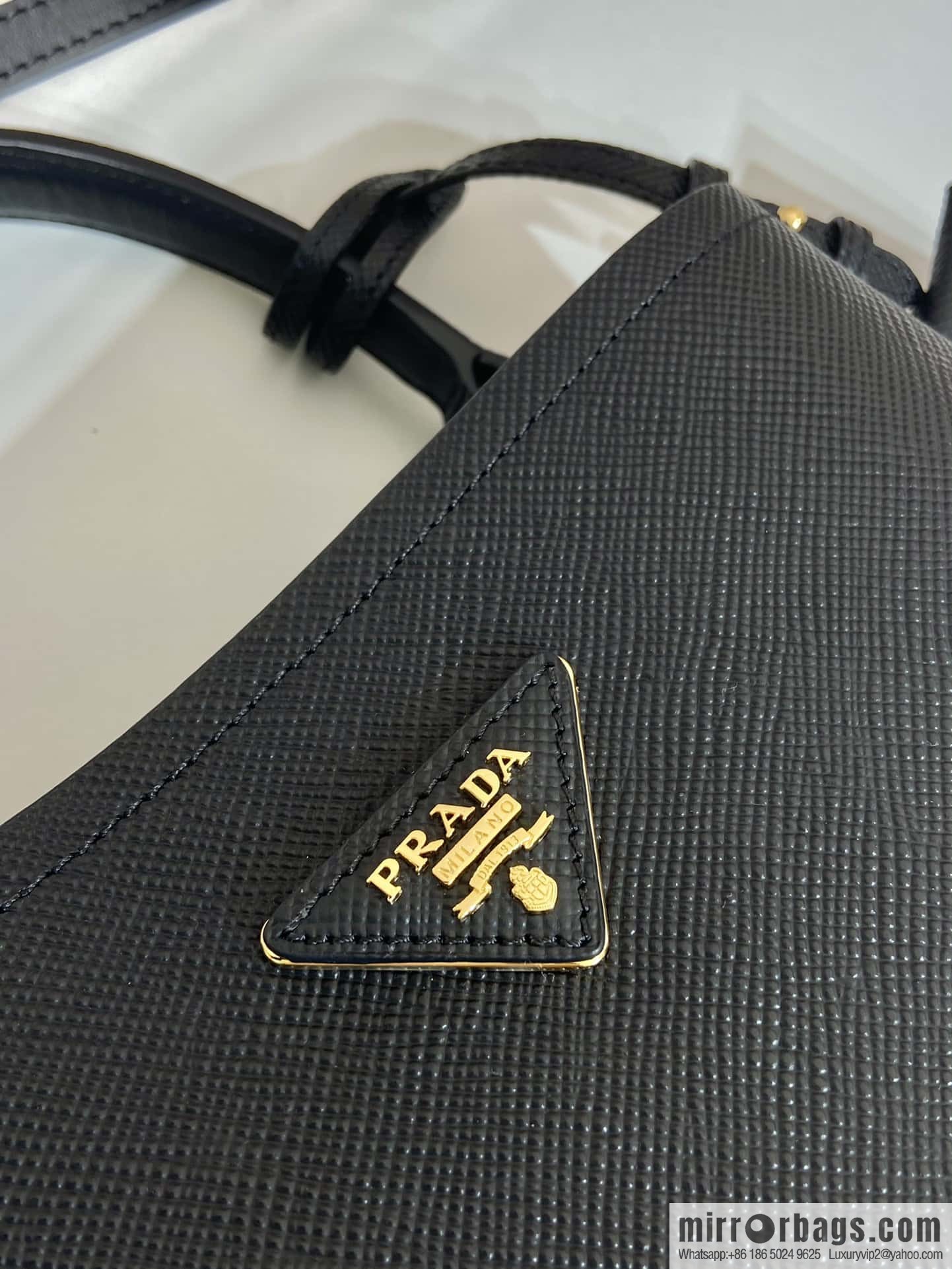 PRADA 🔆 exclusive debut 🔆 1BA212 💋 new color