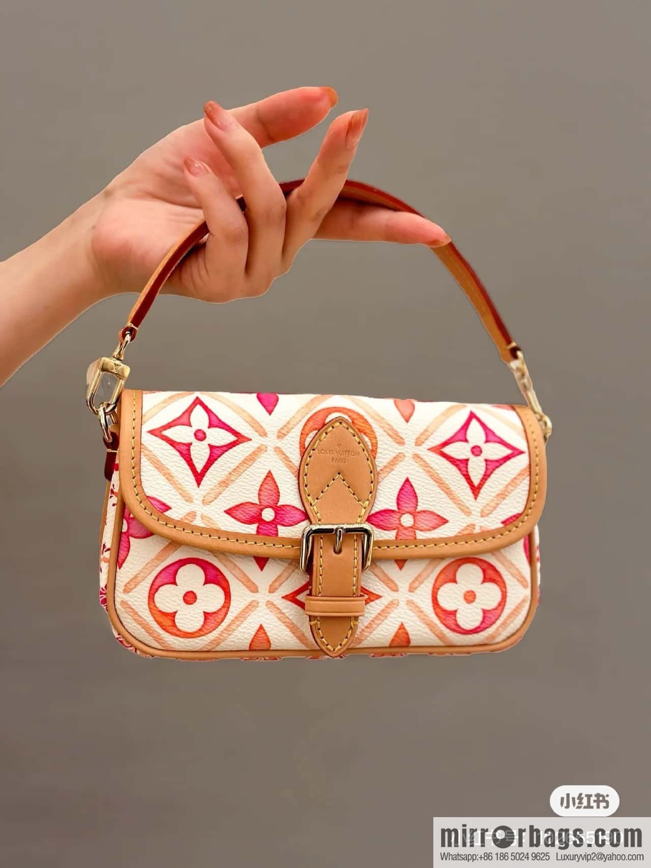[Boutique‑grade] M83621 rose red printed mini baguette bag Nano Diane baguette handbag, rose red (2024 summer) By the Pool summer series