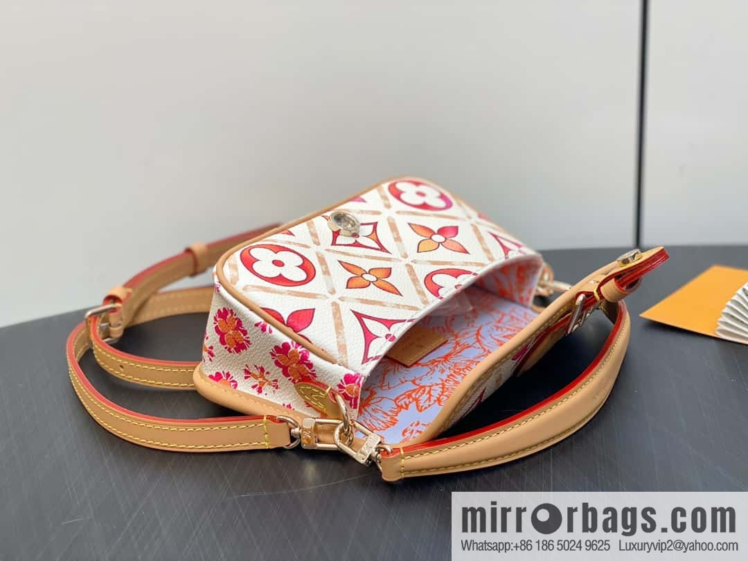 [Boutique‑grade] M83621 rose red printed mini baguette bag Nano Diane baguette handbag, rose red (2024 summer) By the Pool summer series