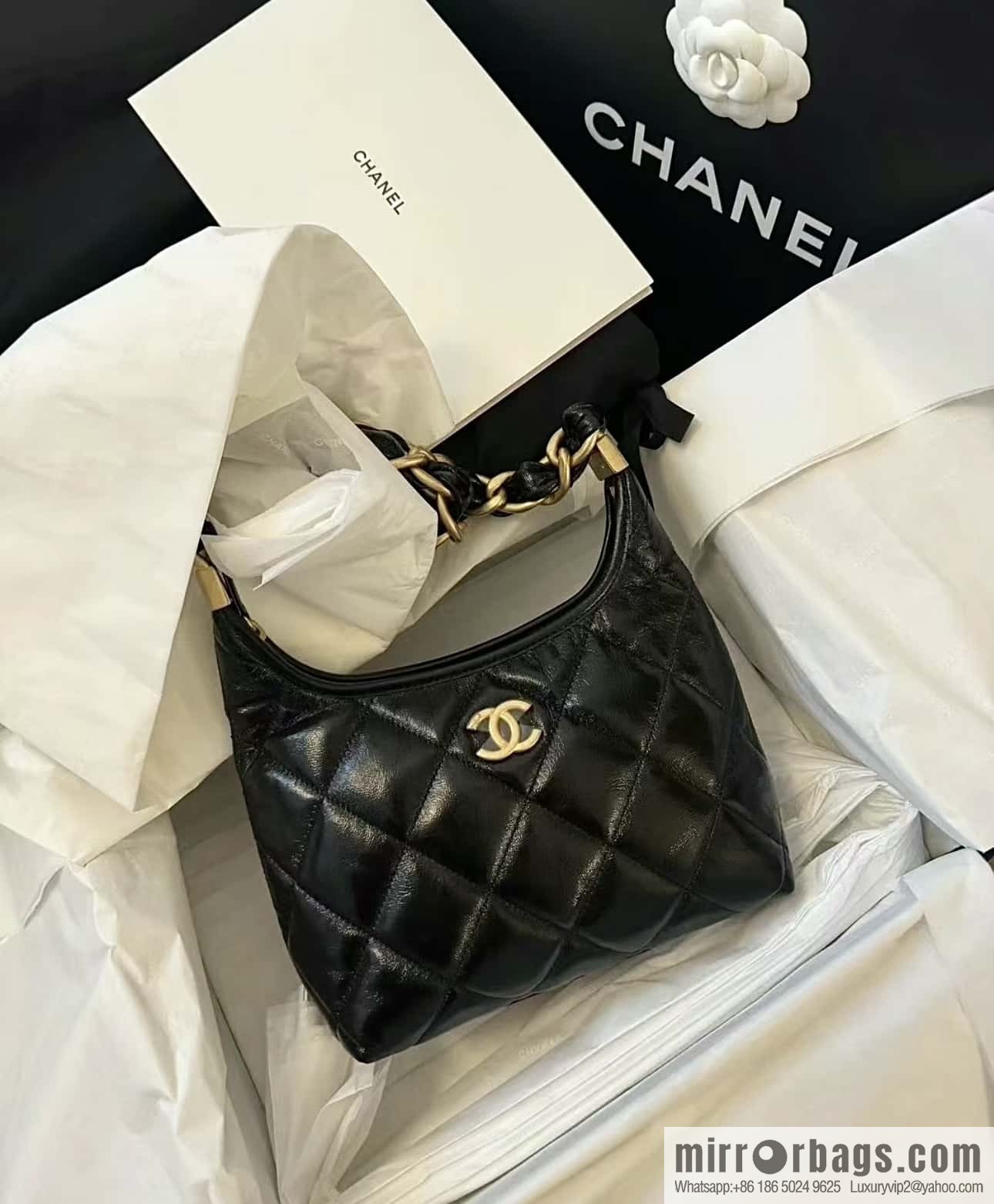 Chanel 24A hobo armpit bag AS4922