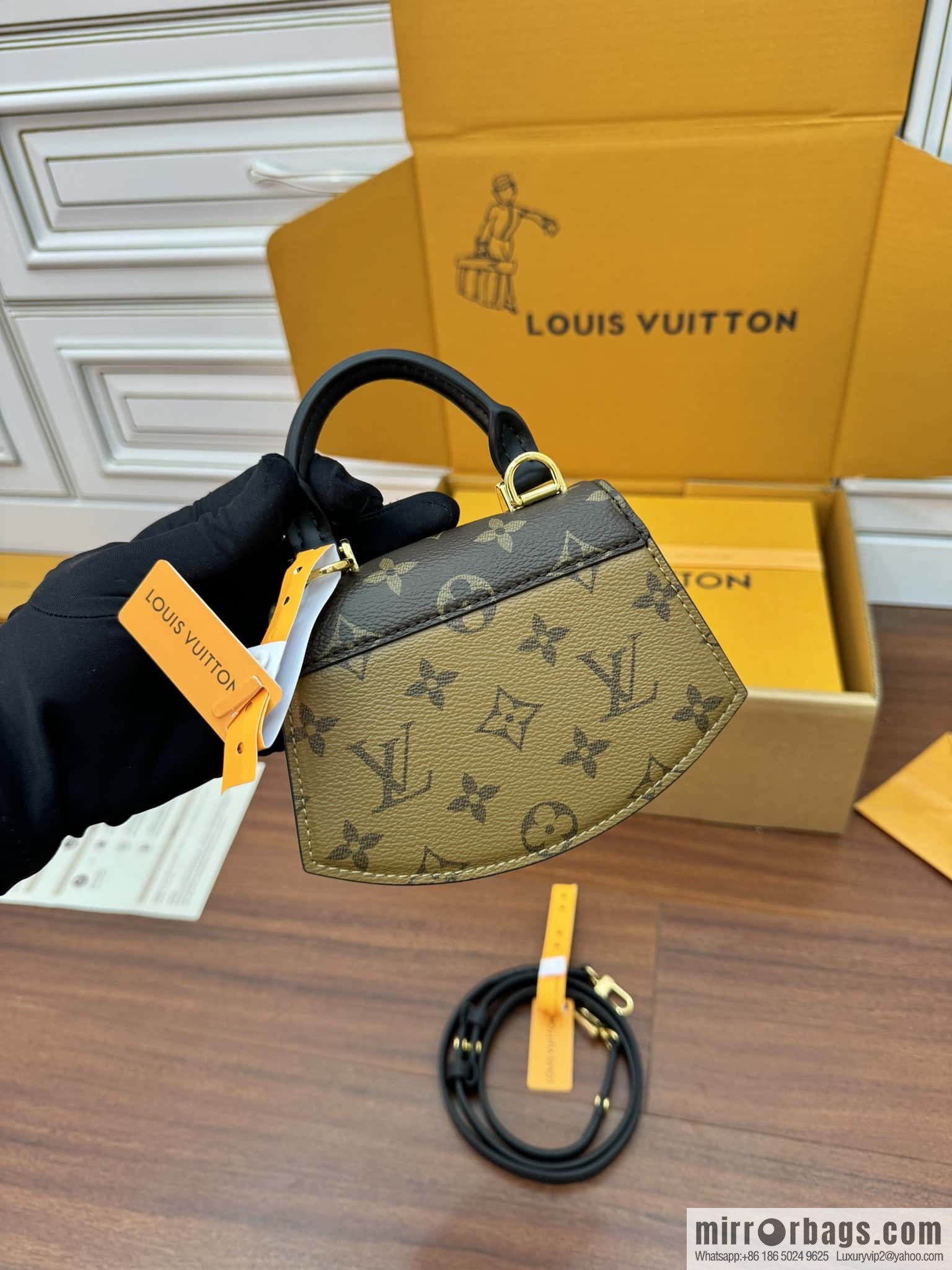 LV M83473 China limited PICO TILSITT handbag
