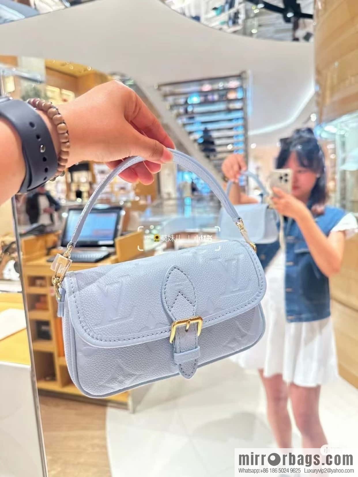 LV M83592 NANO DIANE handbag