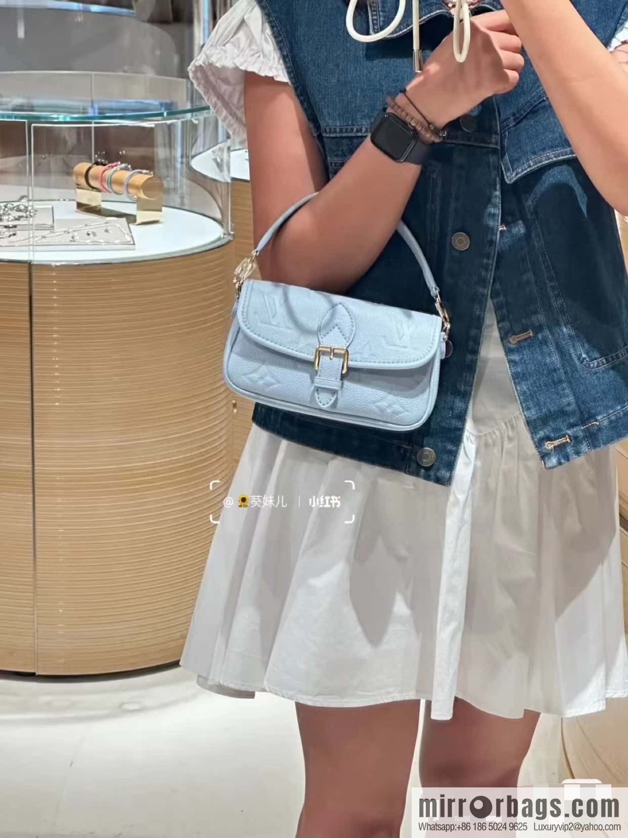 LV M83592 NANO DIANE handbag
