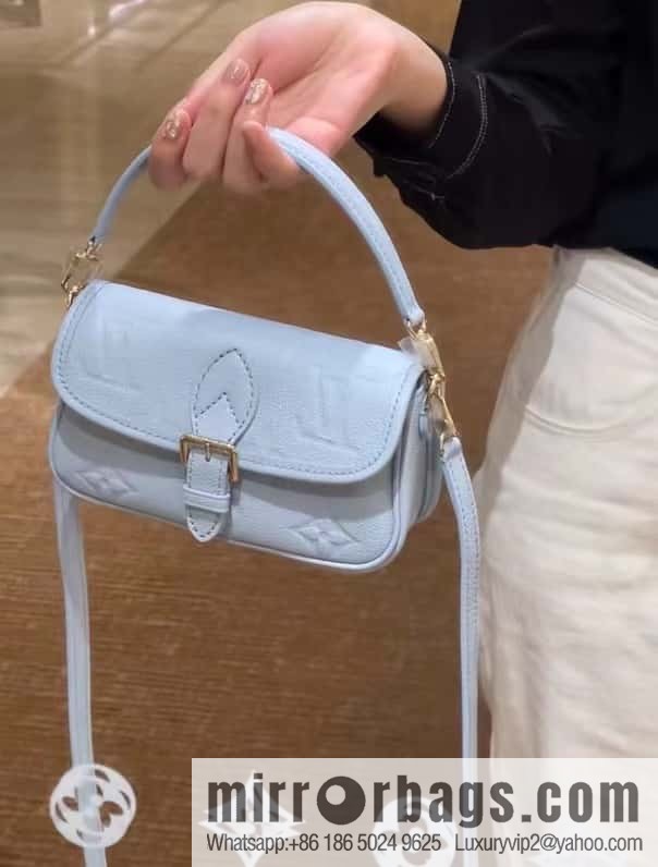 LV M83592 NANO DIANE handbag