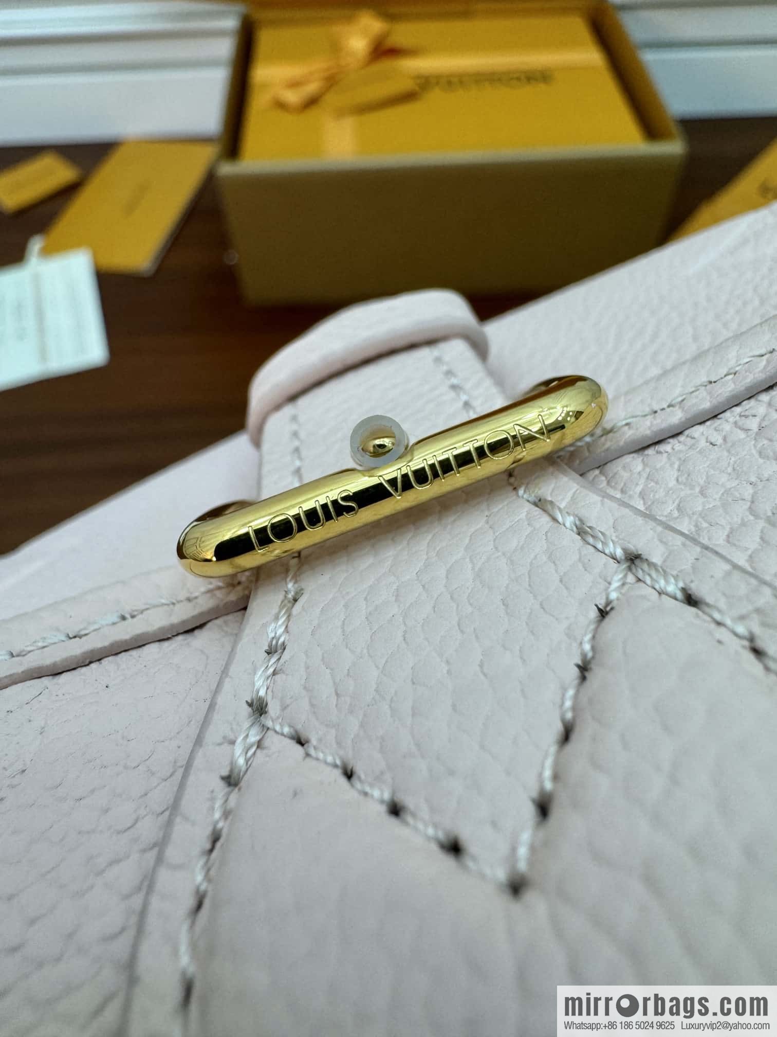 LV M83566 NANO DIANE handbag