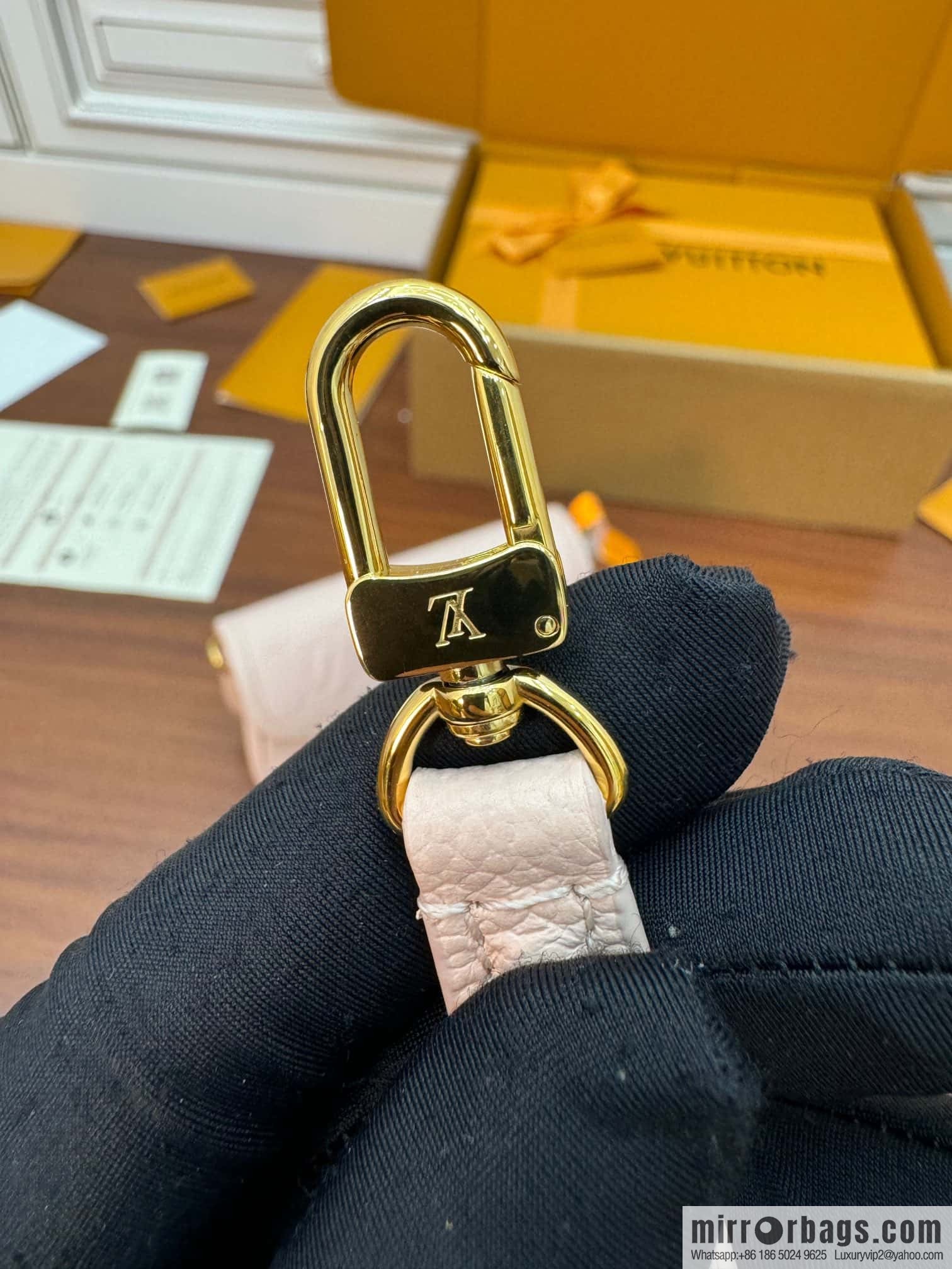 LV M83566 NANO DIANE handbag
