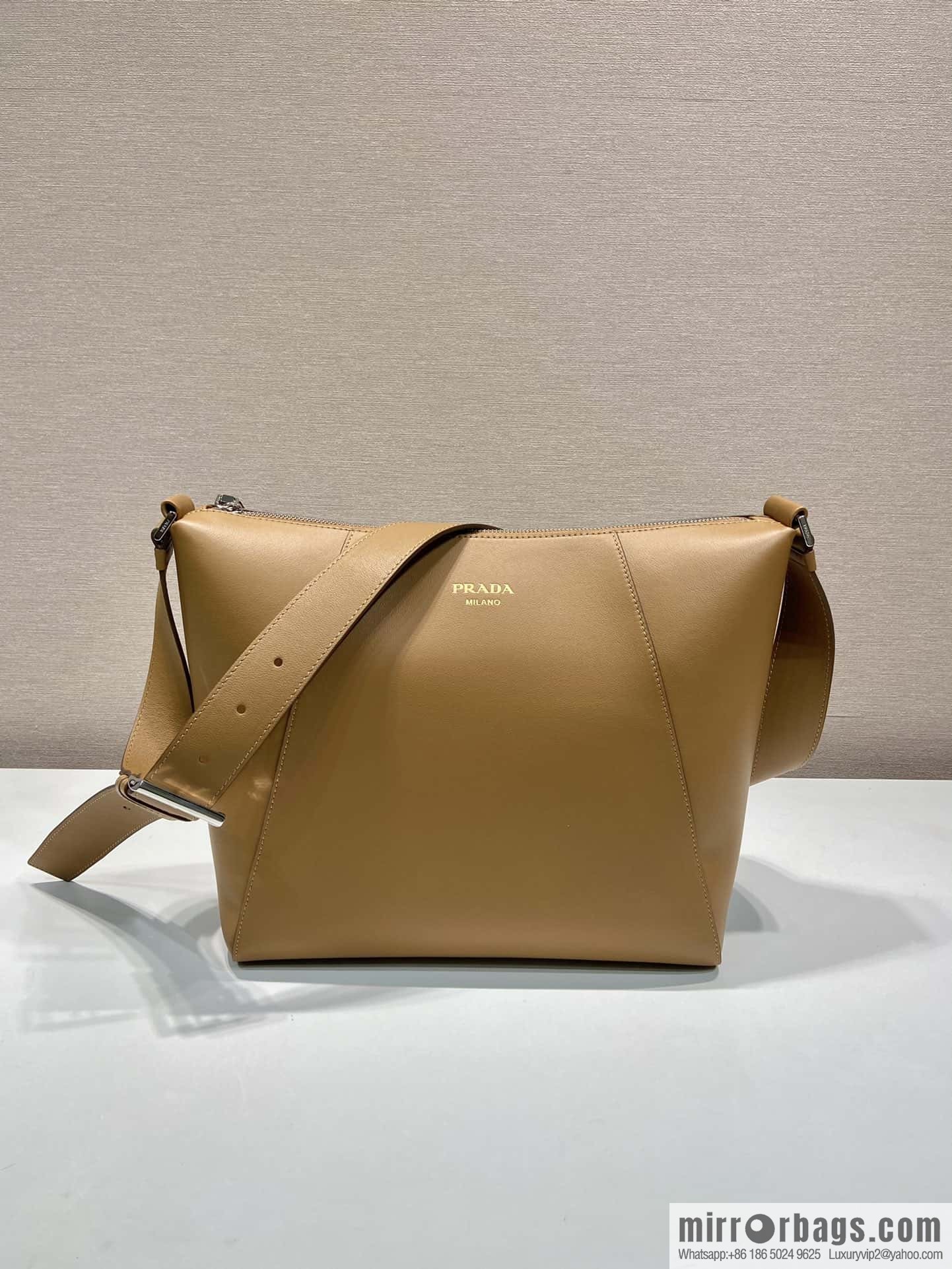 PRADA 🎉 new mailman bag 🎉 2VH177 brown