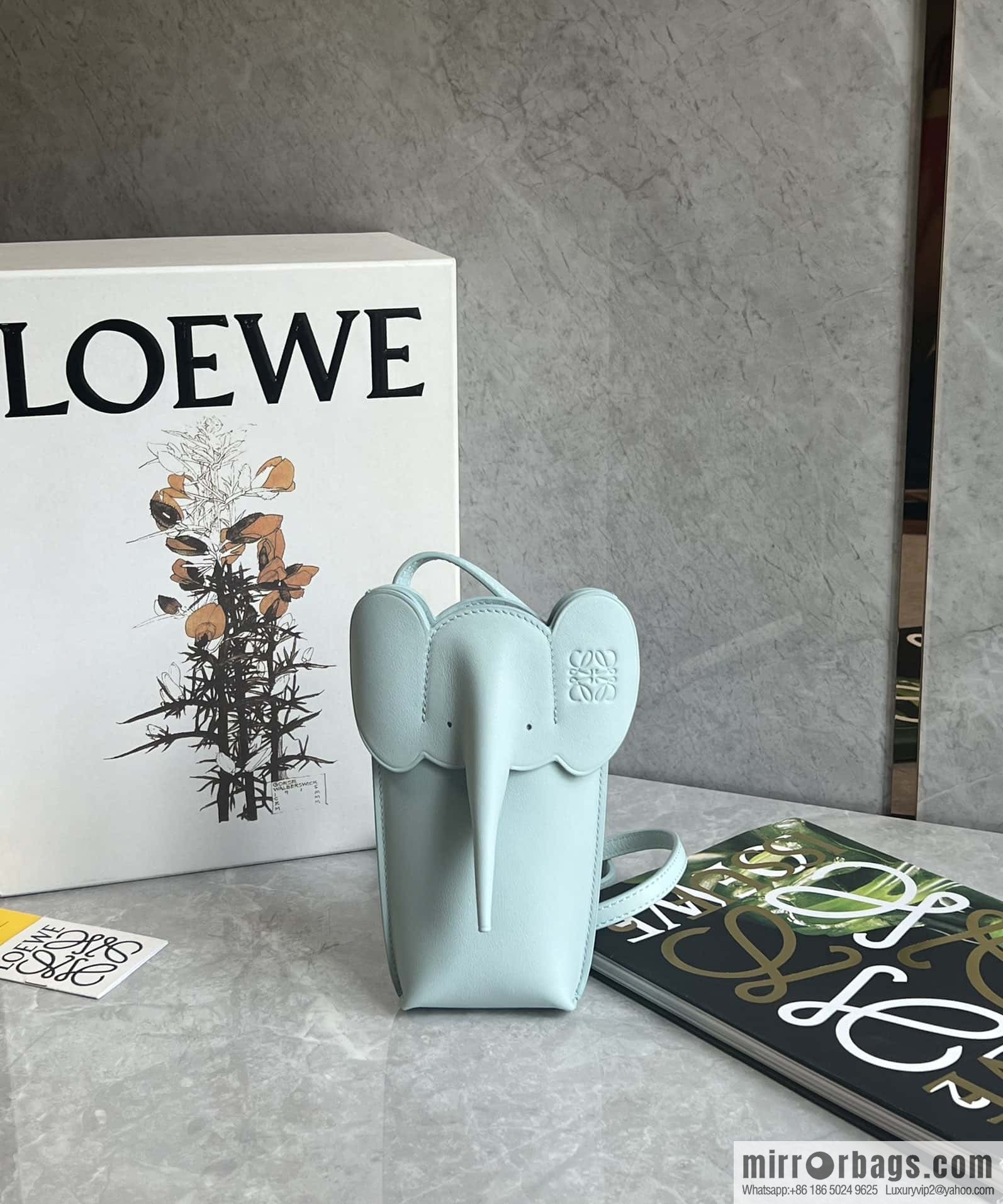 LOEWE 🐘 super act cute baby elephant mobile phone bag 0557 glacier blue