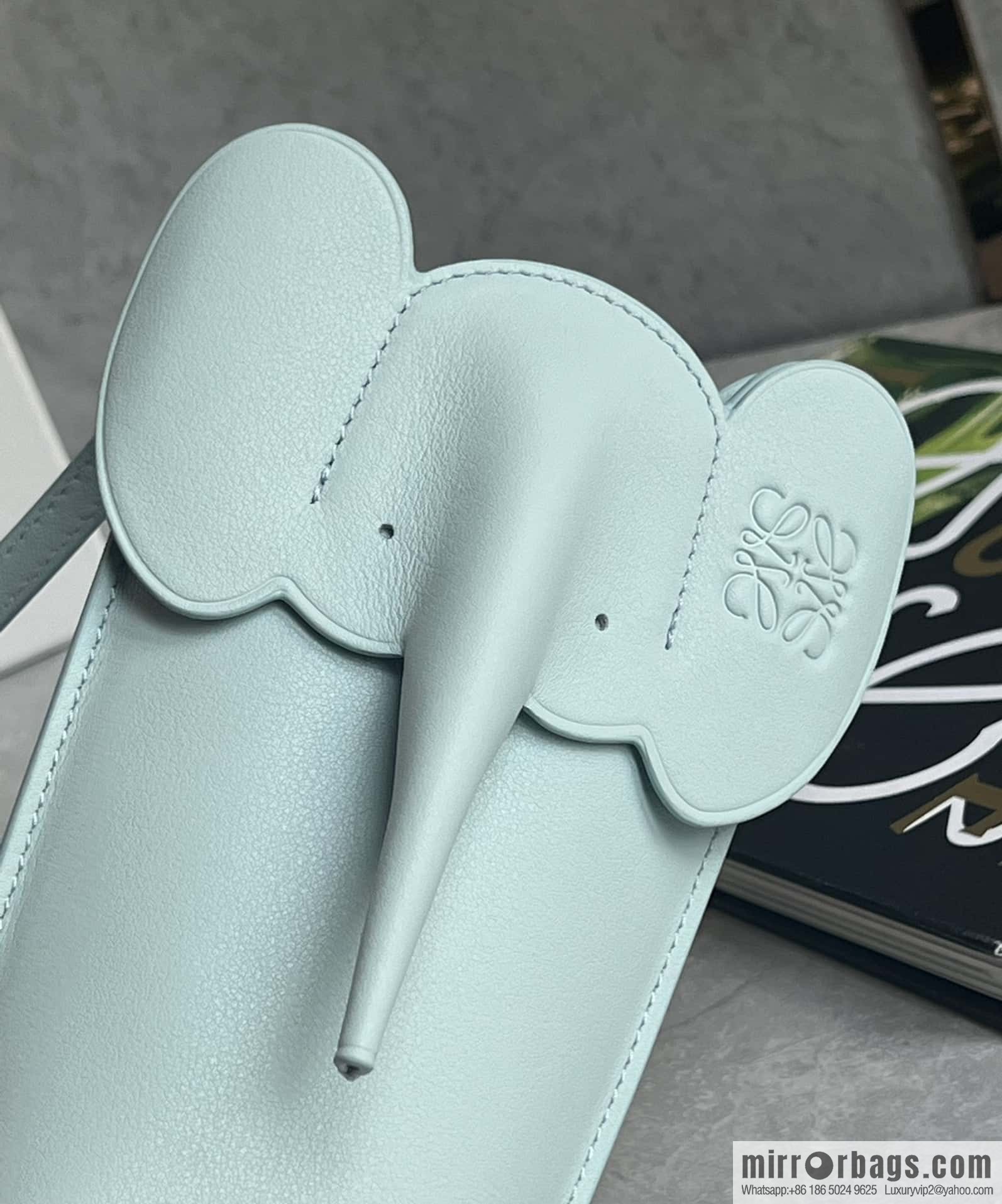 LOEWE 🐘 super act cute baby elephant mobile phone bag 0557 glacier blue