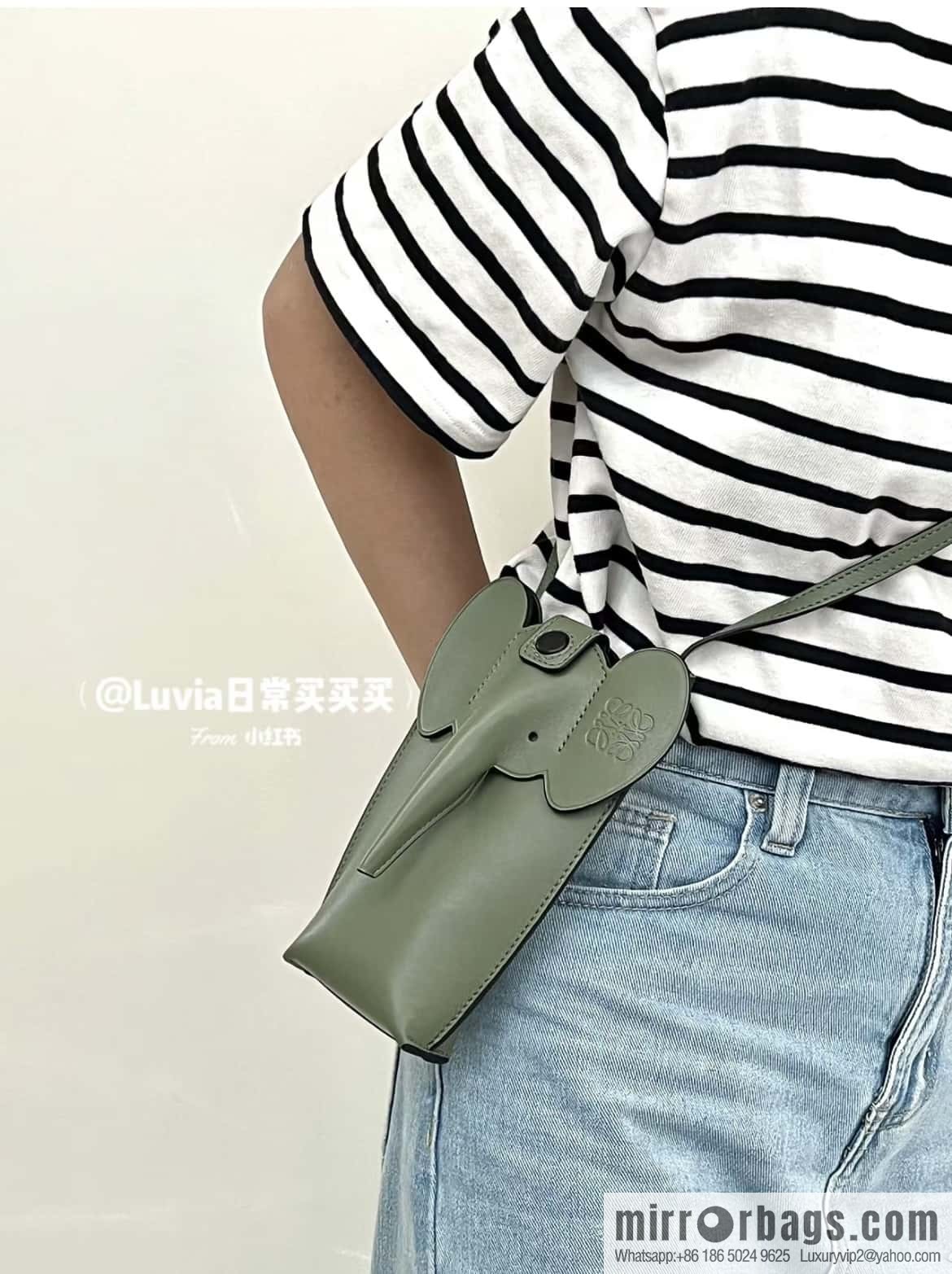 LOEWE 🐘 super act cute baby elephant mobile phone bag 0557 avocado green