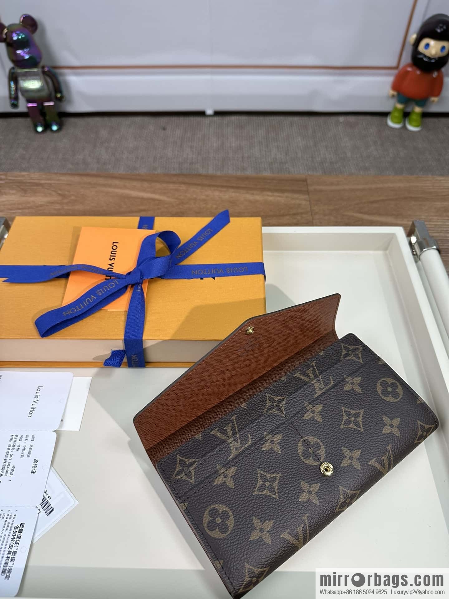 LV SARAH wallet M60531 Premium