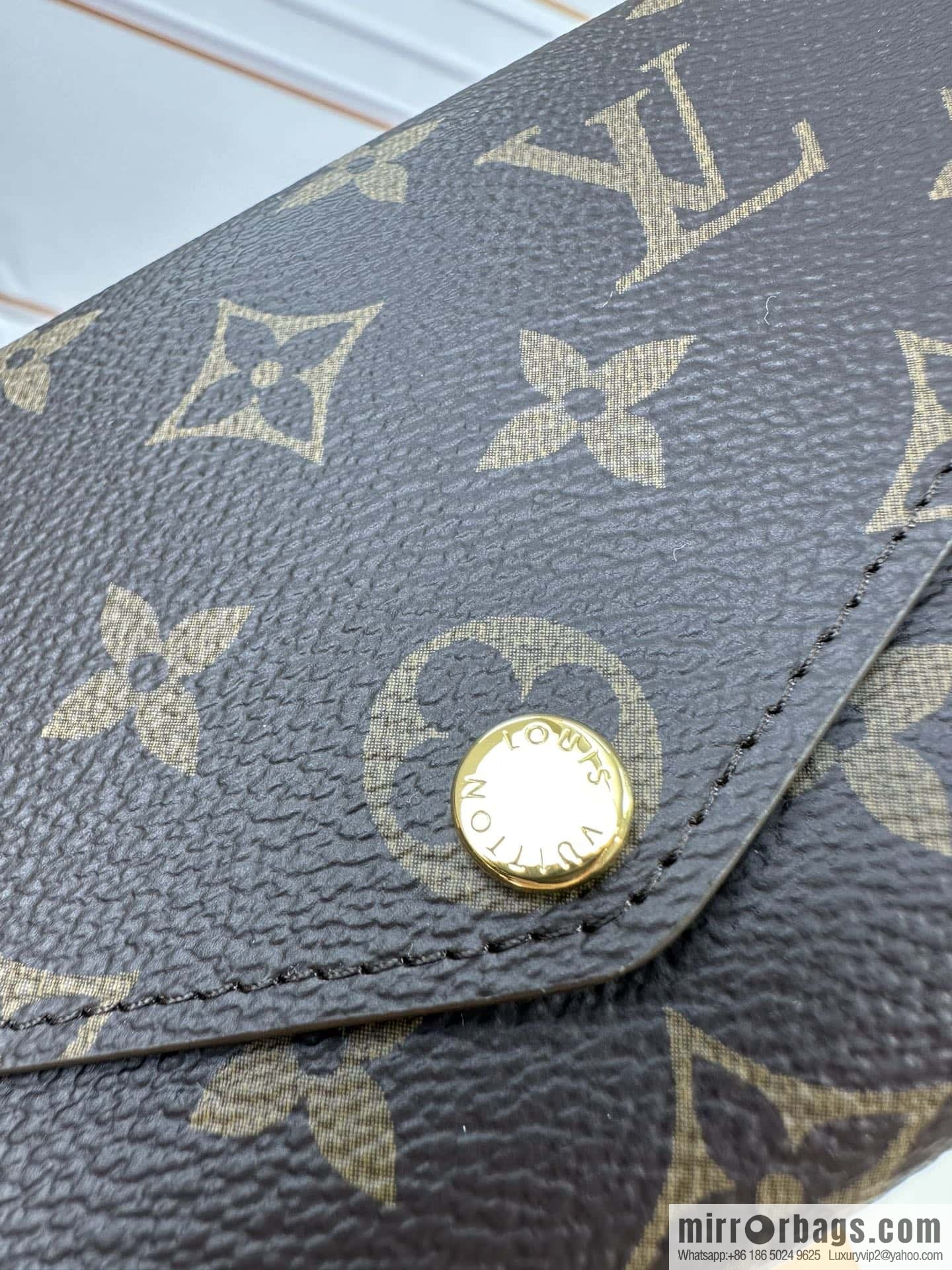 LV SARAH wallet M60531 Premium