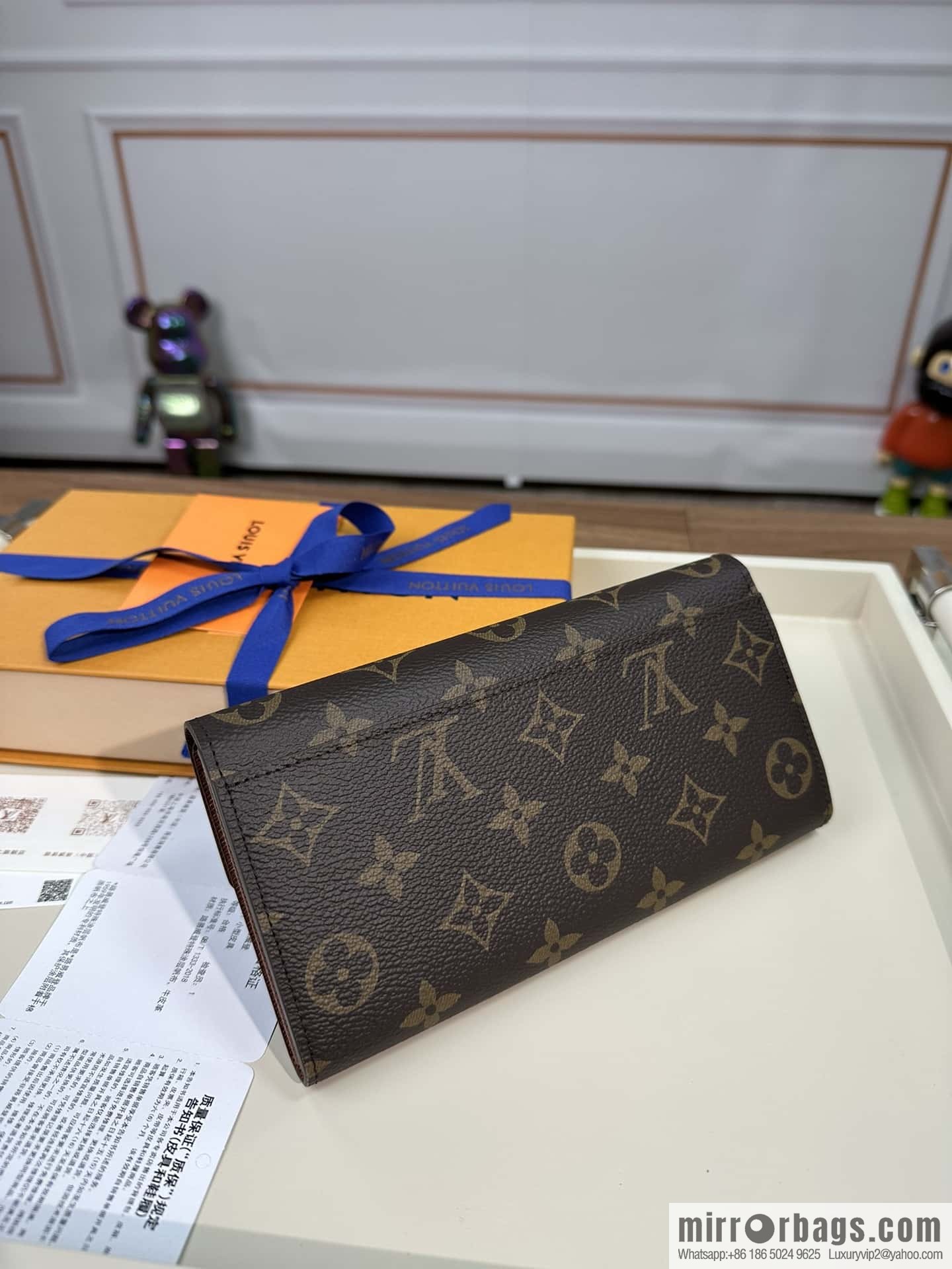 LV SARAH wallet M60531 Premium