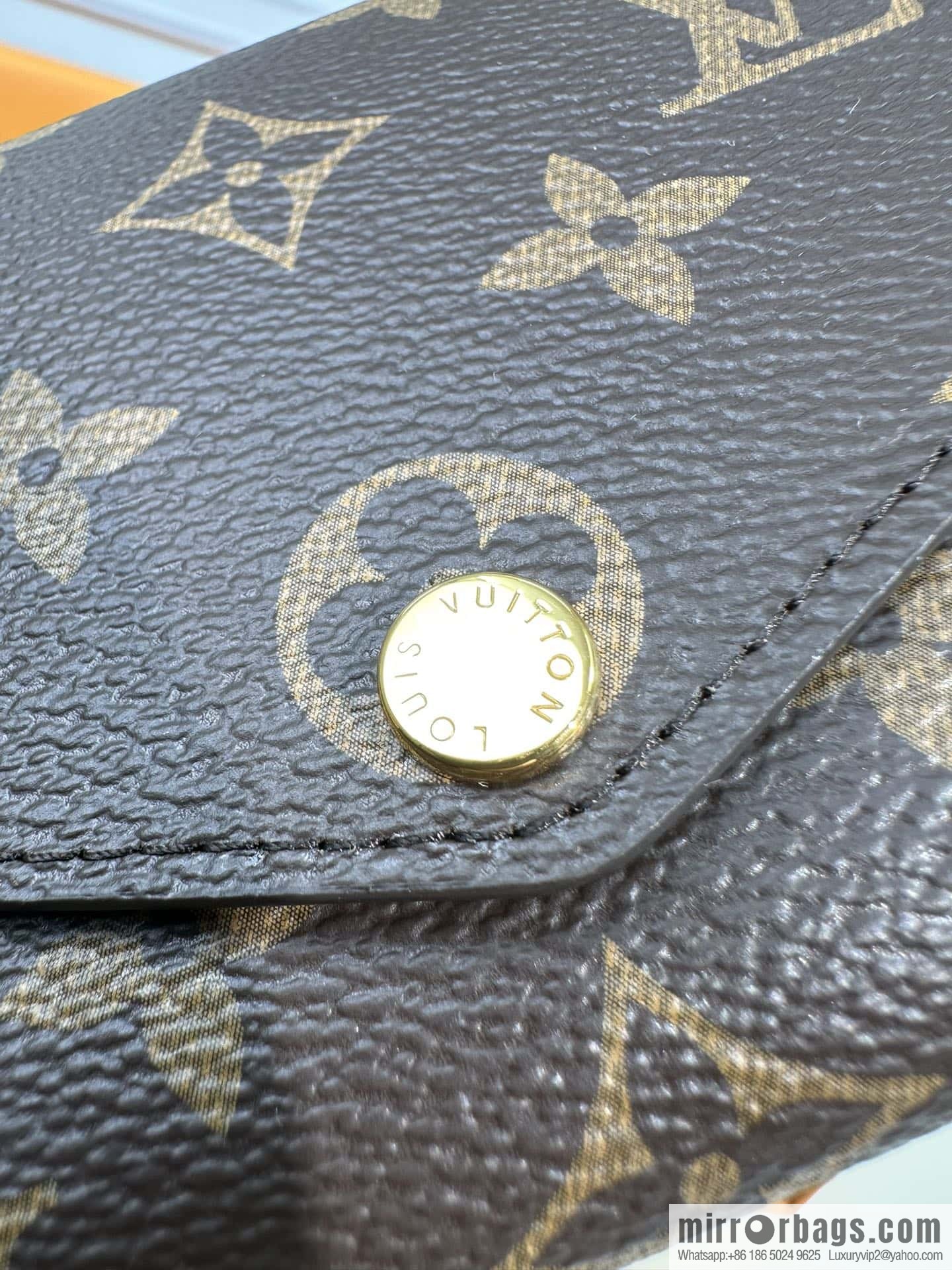 LV SARAH wallet M62235 Premium