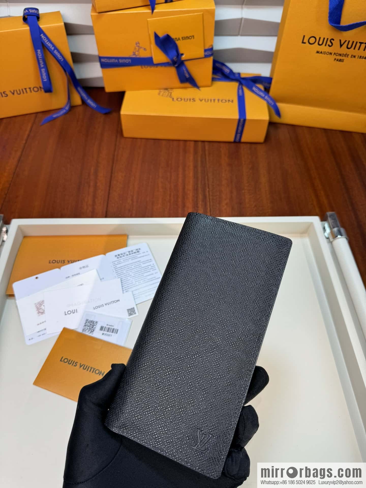LV Brazza Wallet M30501 Premium