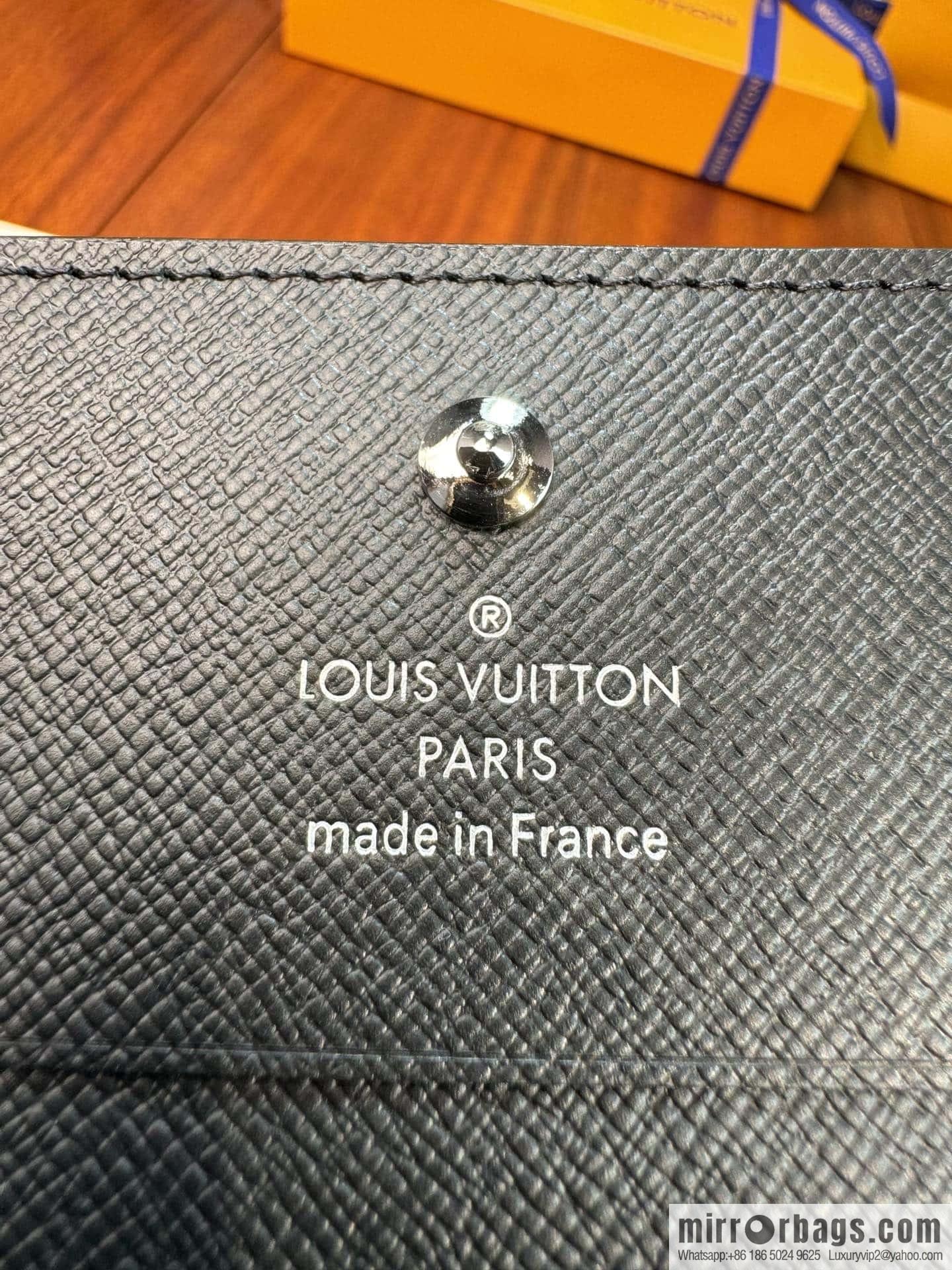 LV Enveloppe Carte De Visite M64595 Premium