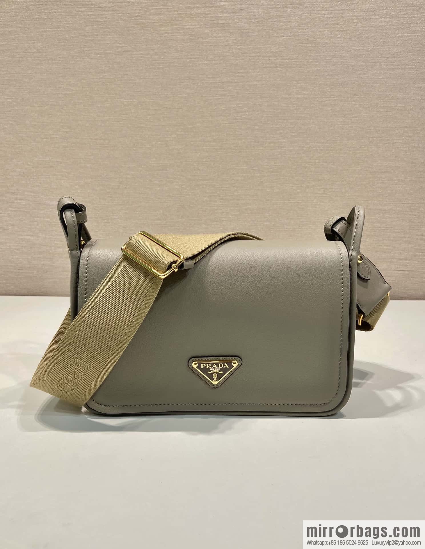 PRADA 👏 new shoulder strap bag 👏 1BD372