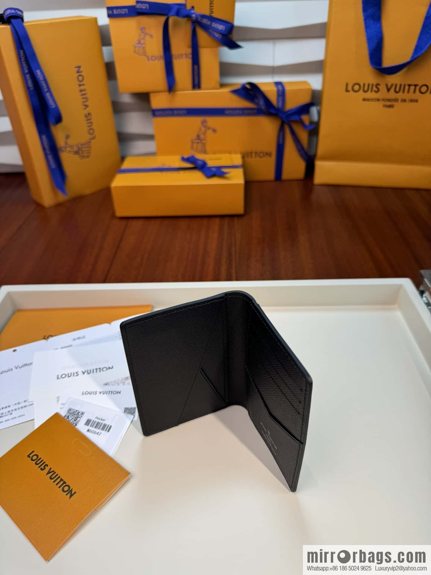 LV Pocket Wallet M60642 Premium