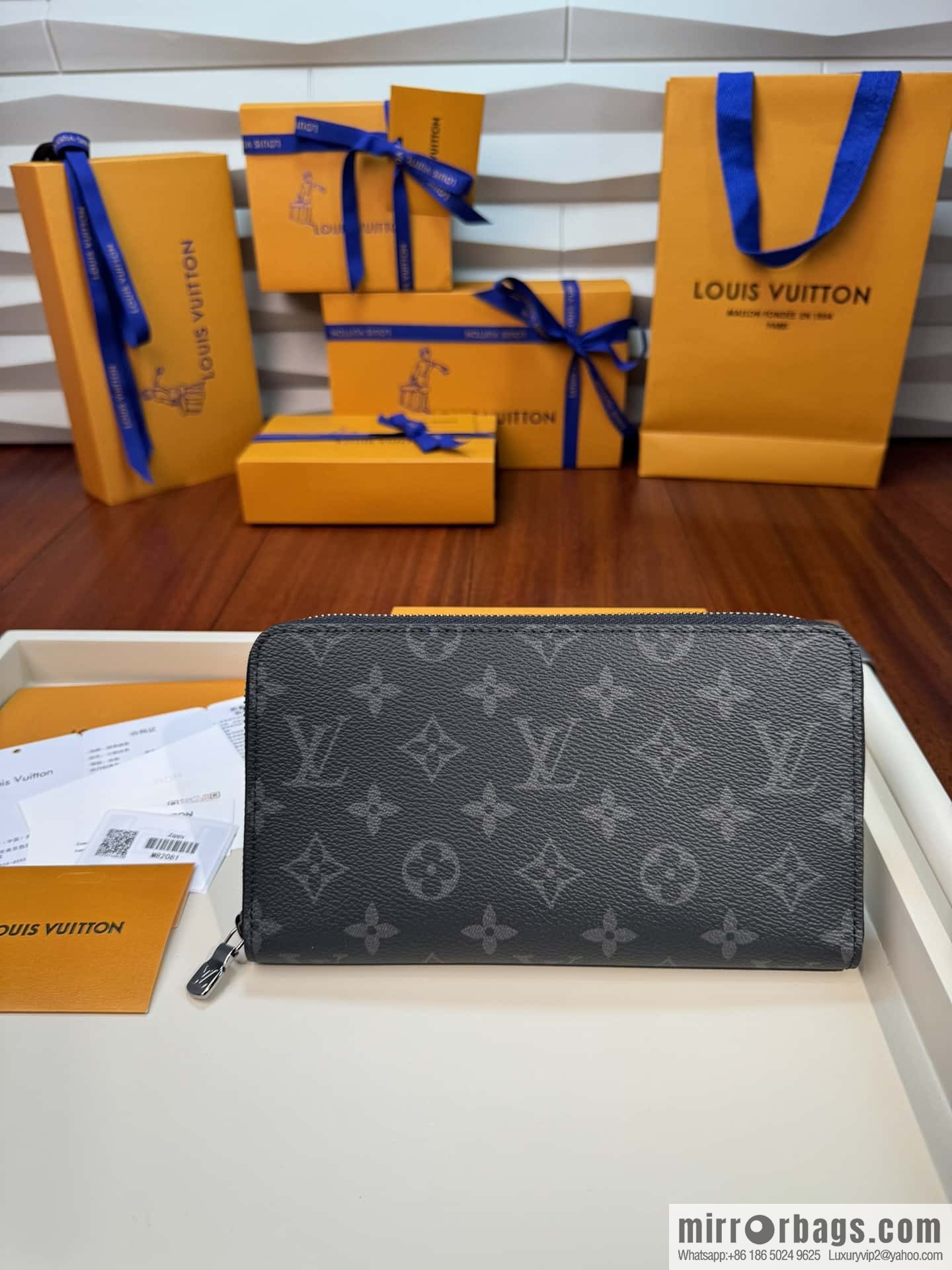 LV Zippy Organizer M82081 Premium
