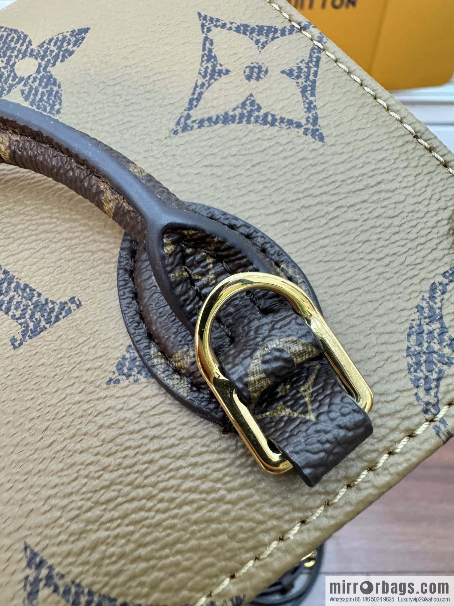 LV M46839 ONTHEGO BB handbag