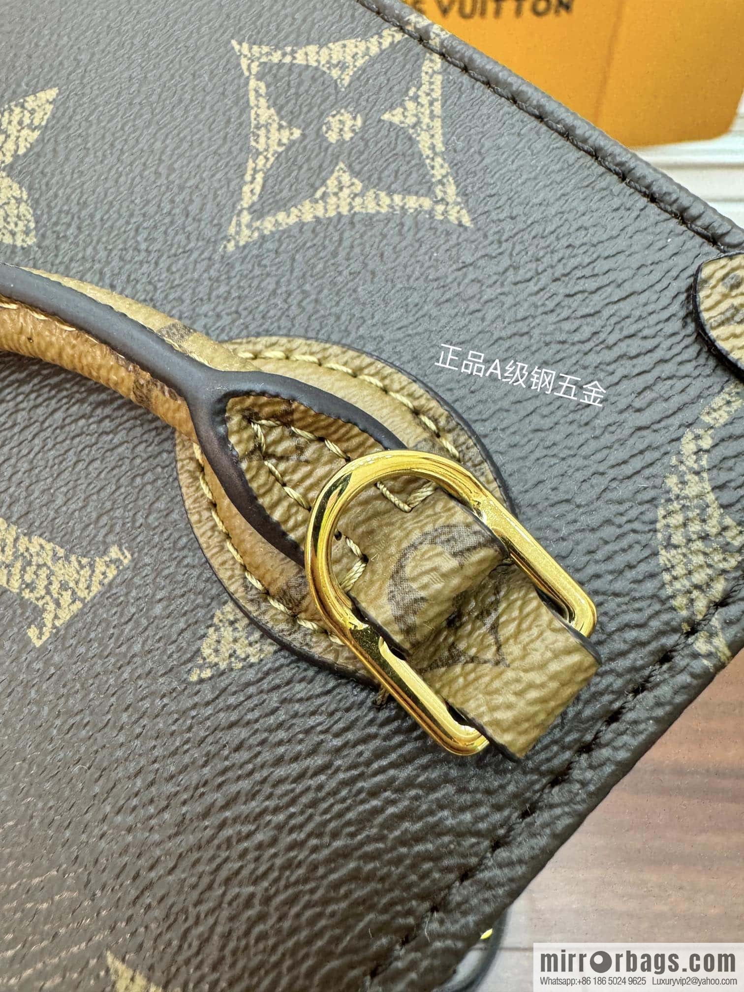 LV M46839 ONTHEGO BB handbag