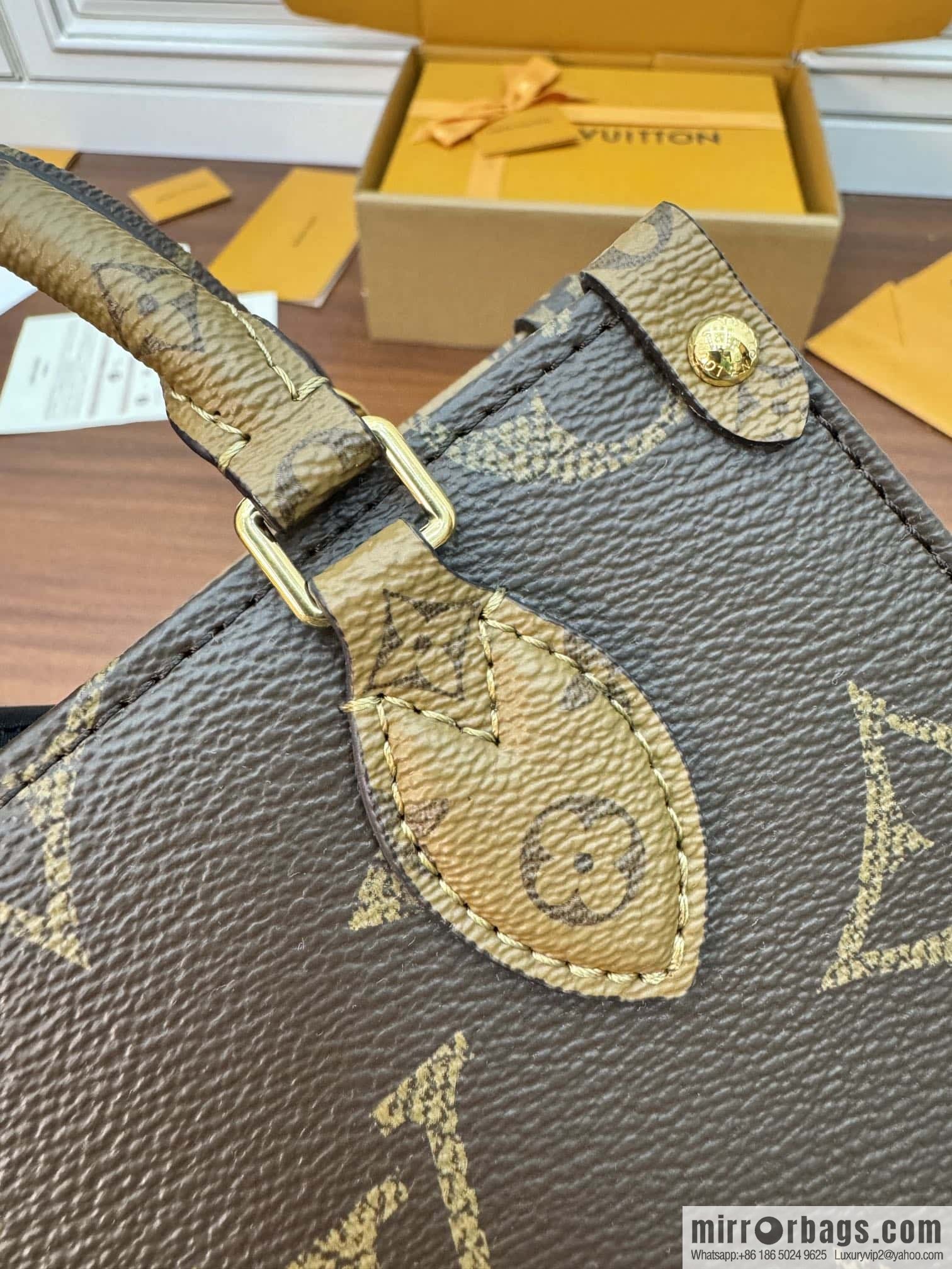 LV M46839 ONTHEGO BB handbag