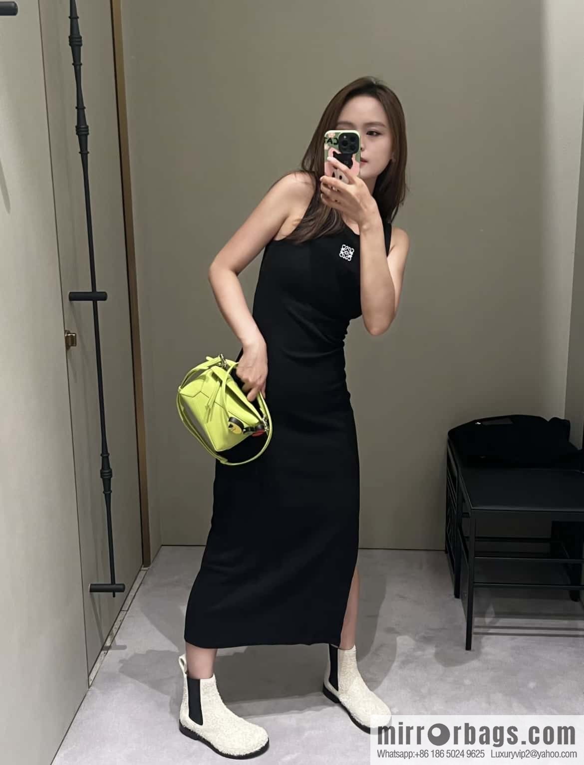LOEWE puzzle new geometric bag 0680 neon green 18CM