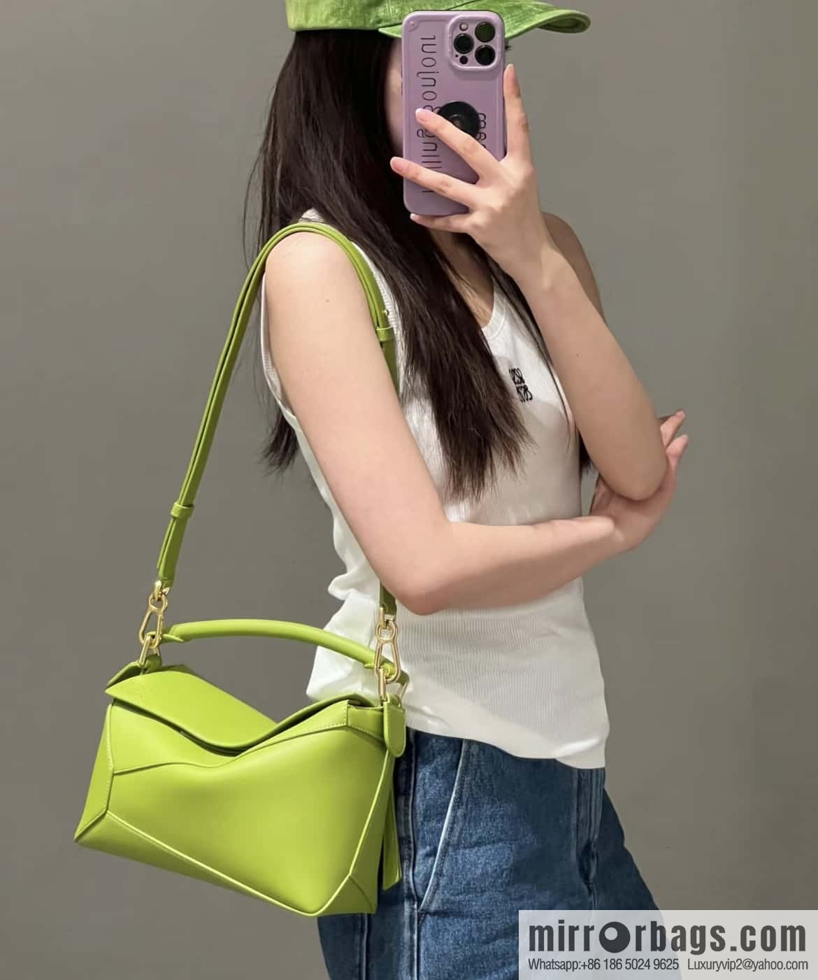 LOEWE puzzle new geometric pack 0681 neon green 24CM