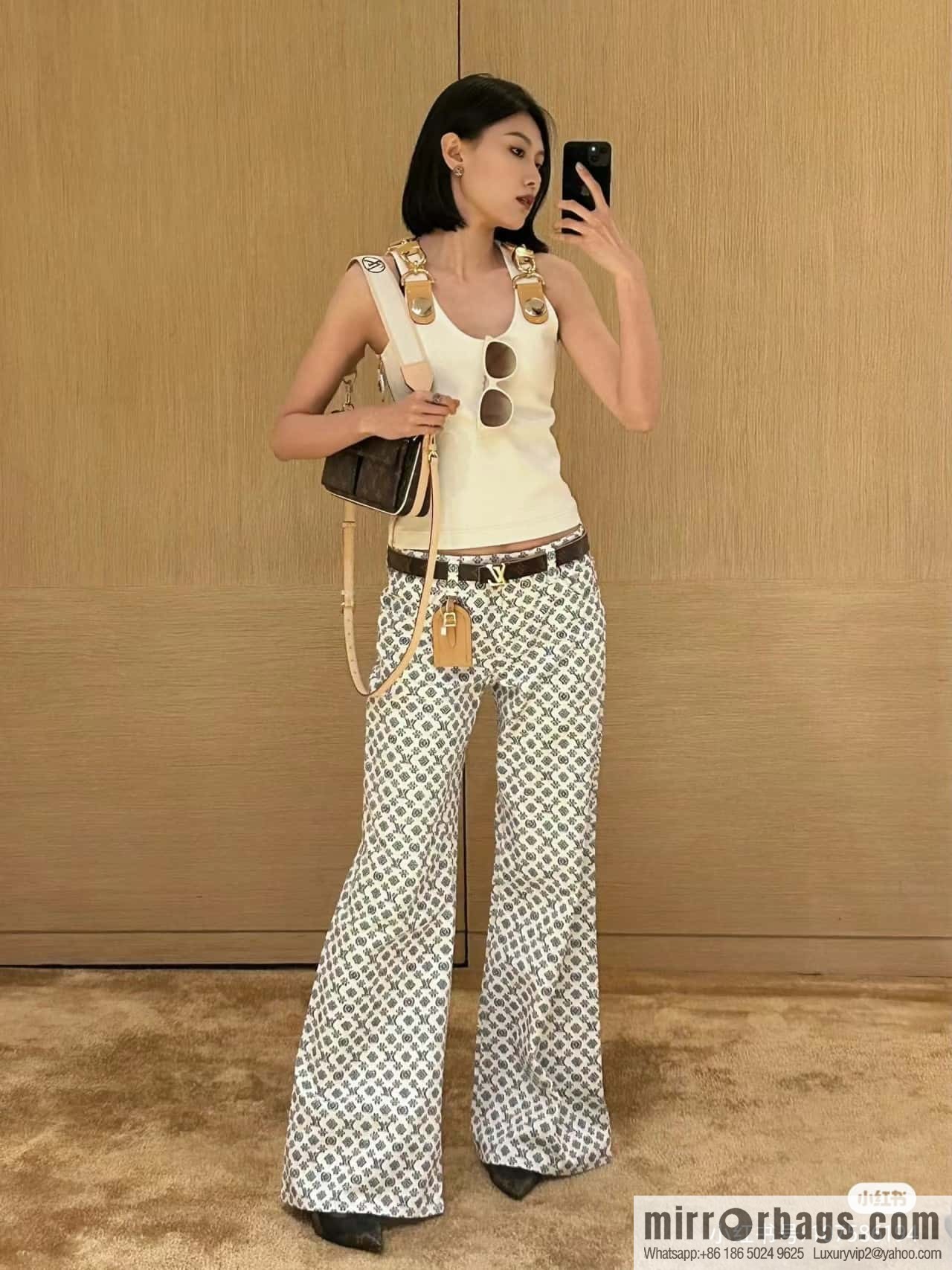 LV 𝐕𝐈𝐕𝐀𝐂𝐈𝐓𝐄 Medieval Camel Bag Series #M46999